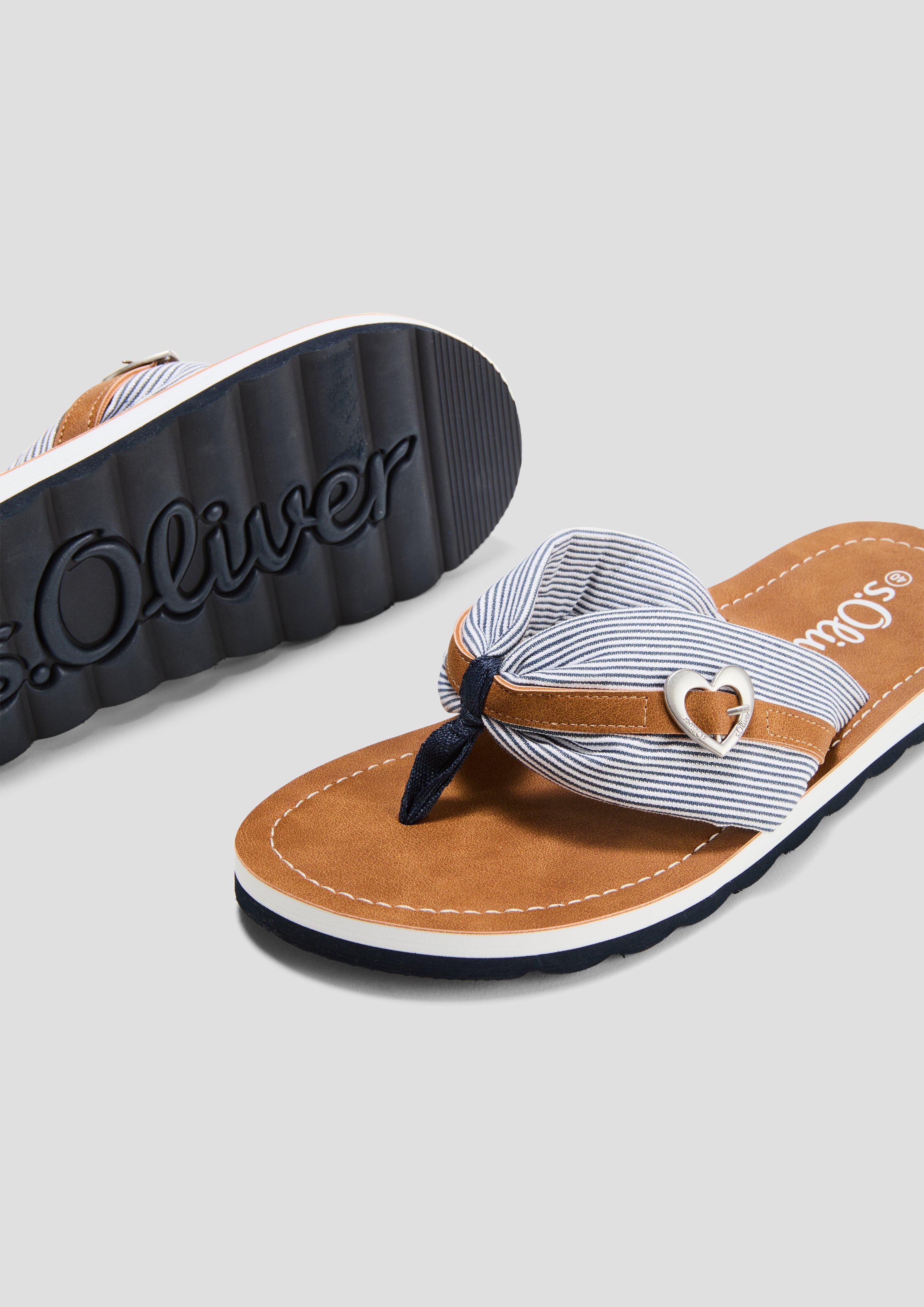 Šľapky in 839, 802, 409 & 907