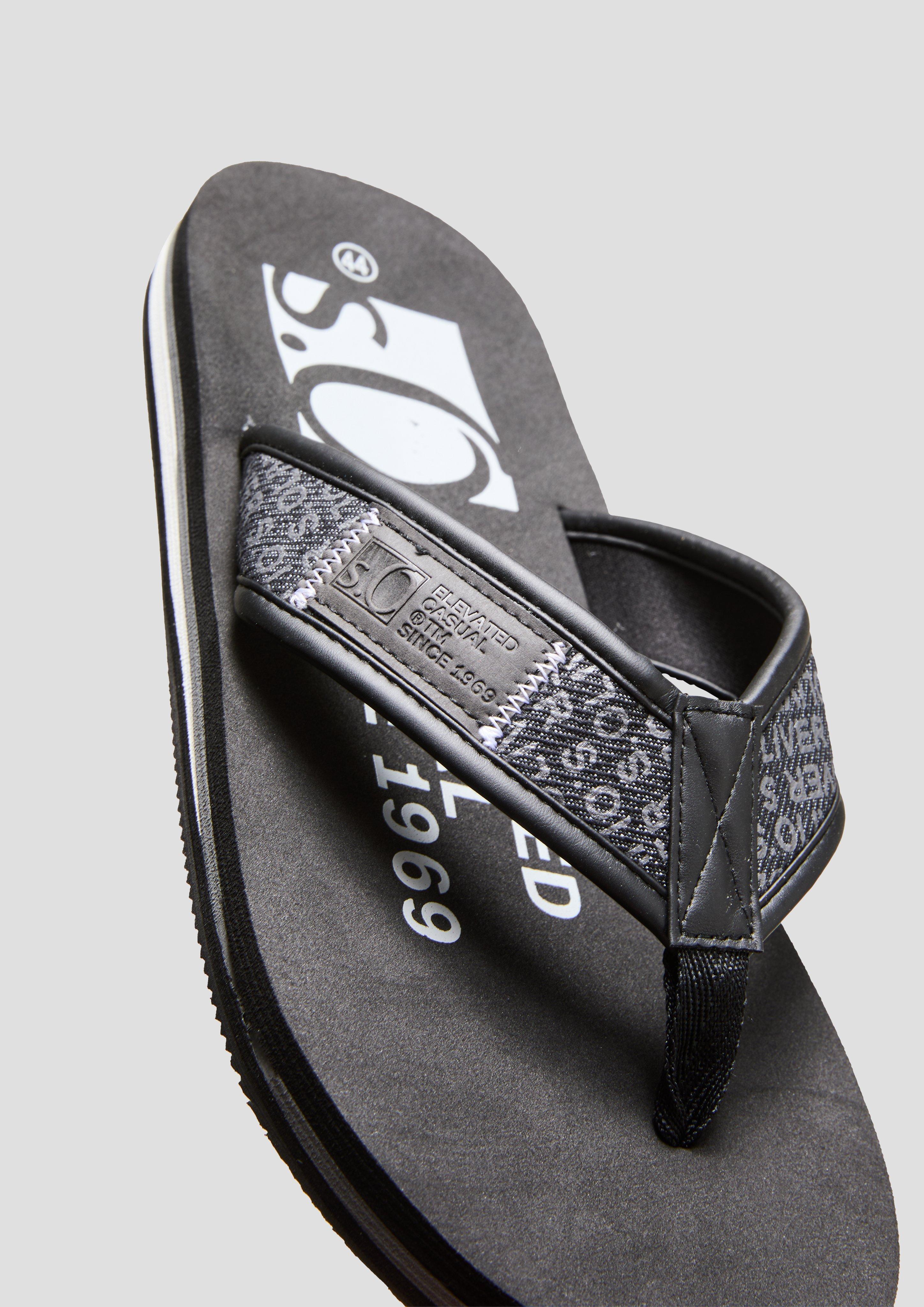 s.Oliver Pantoletten mit Y-Riemen