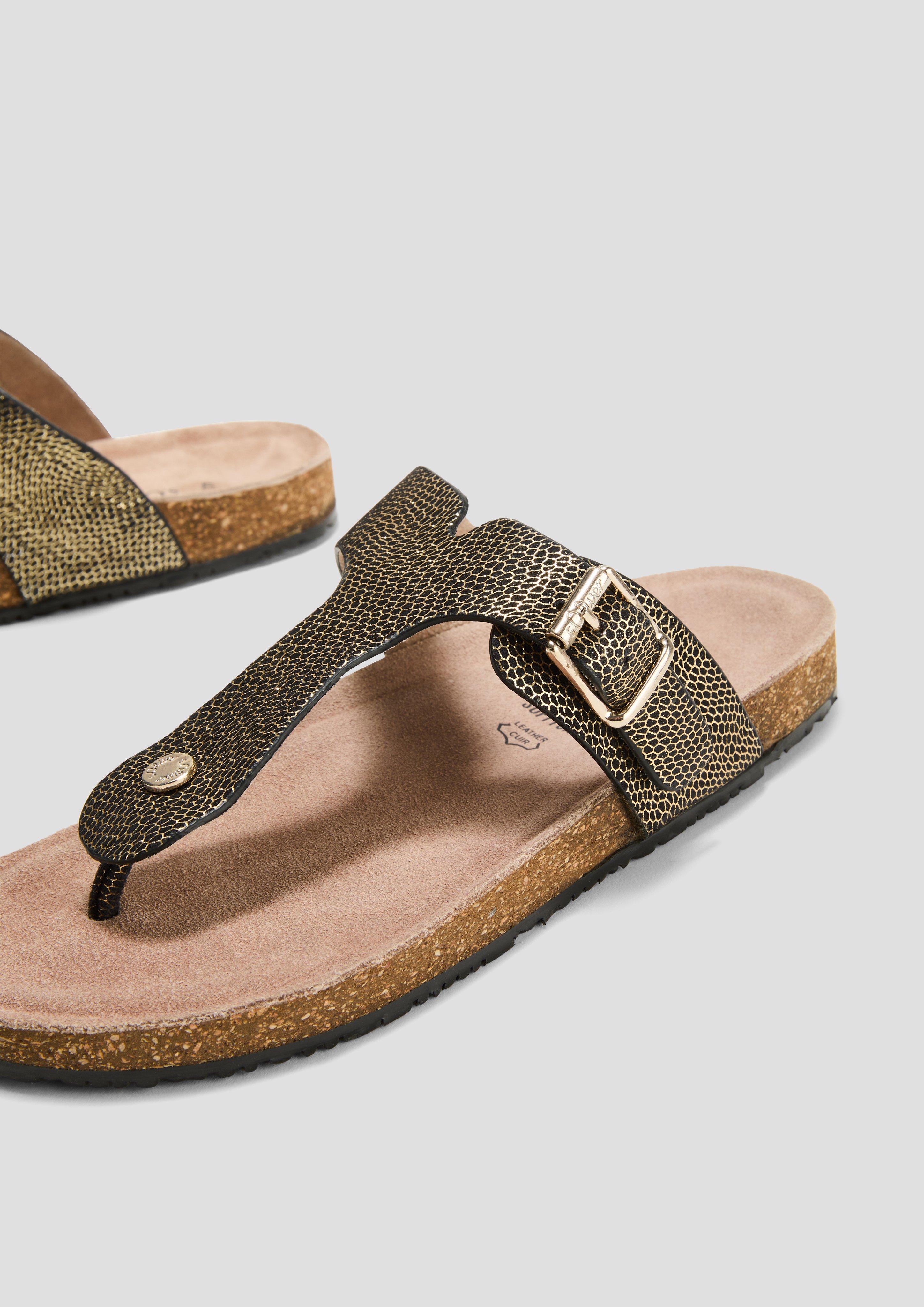 s.Oliver Pantoletten aus Rindsleder mit Dornschließe