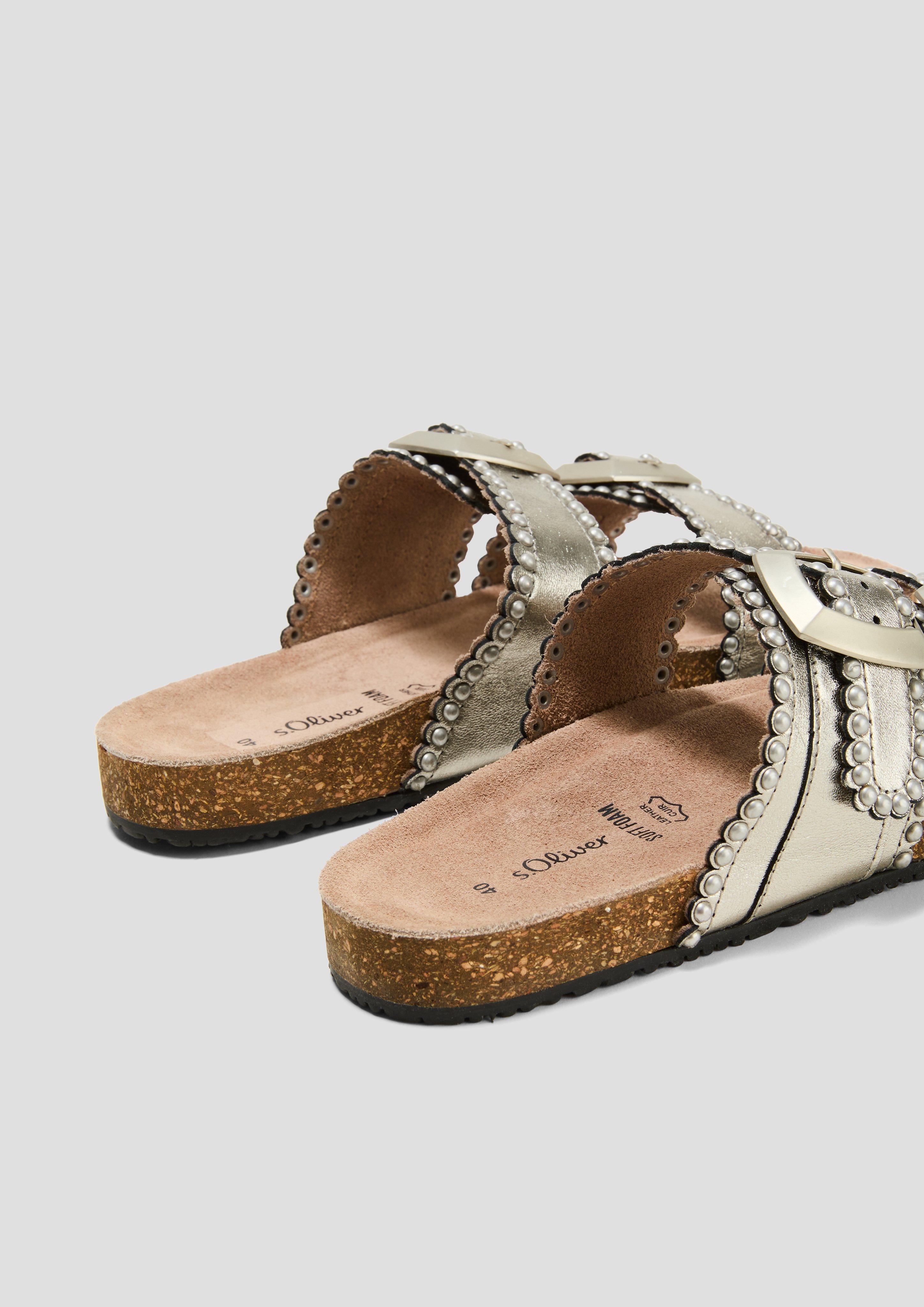 Šľapky in 915 & 984