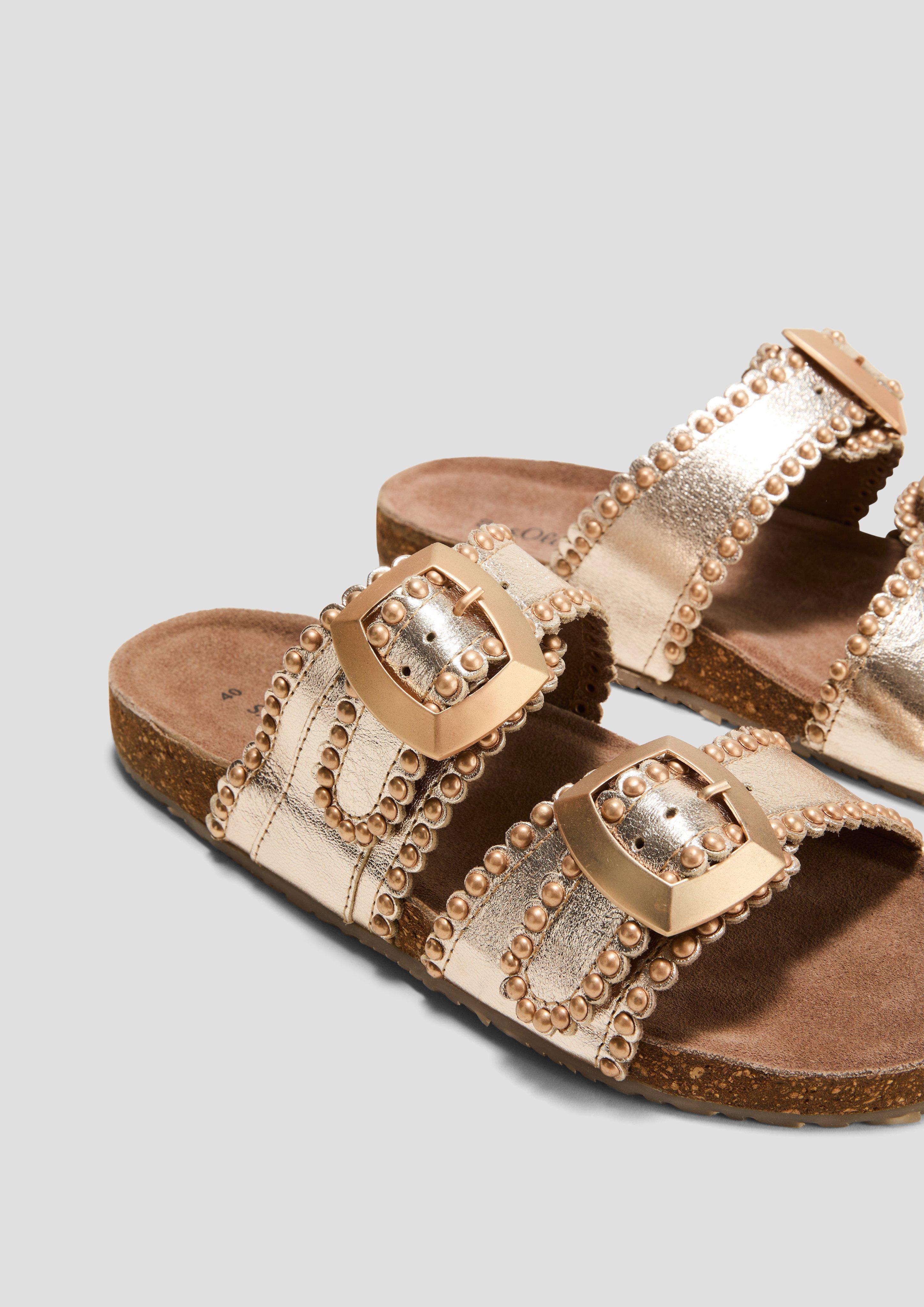 s.Oliver Pantoletten aus Leder mit Nieten