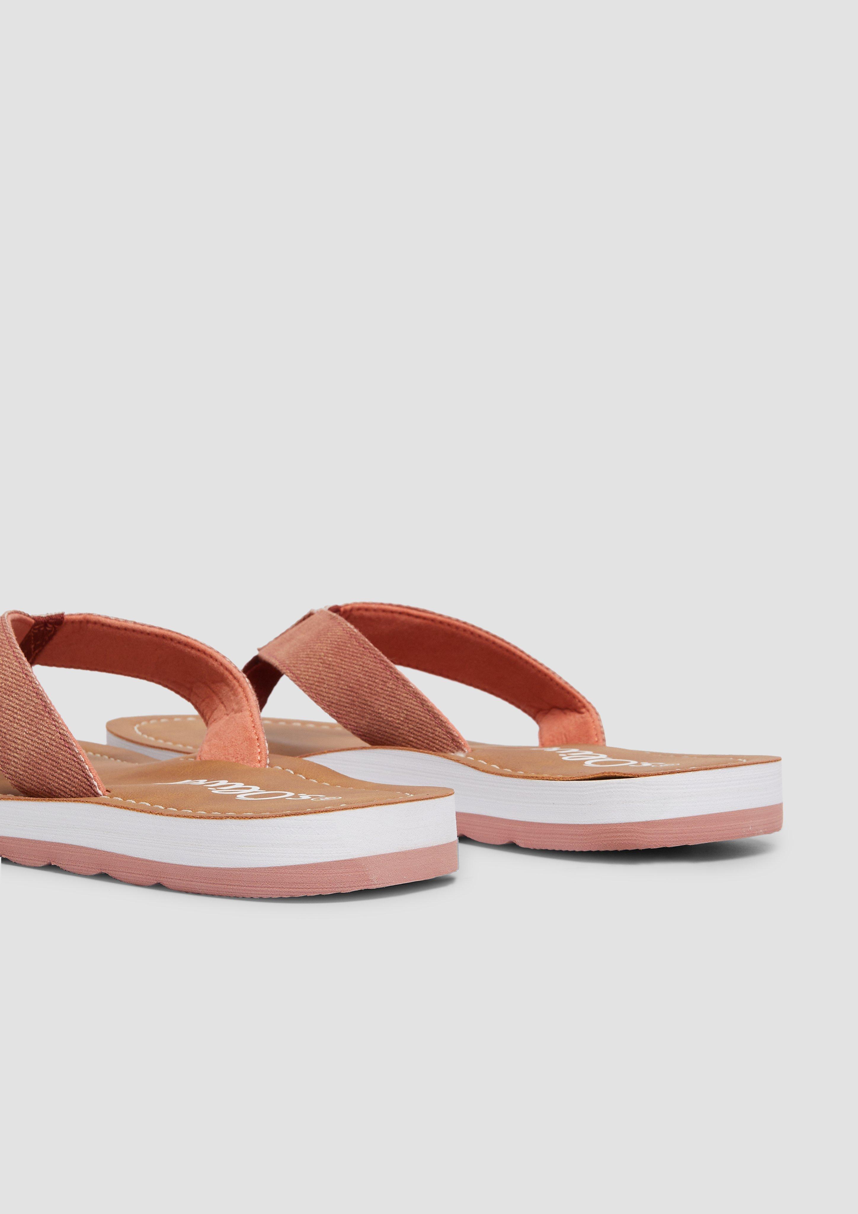 Pantoletten in 608 & 532