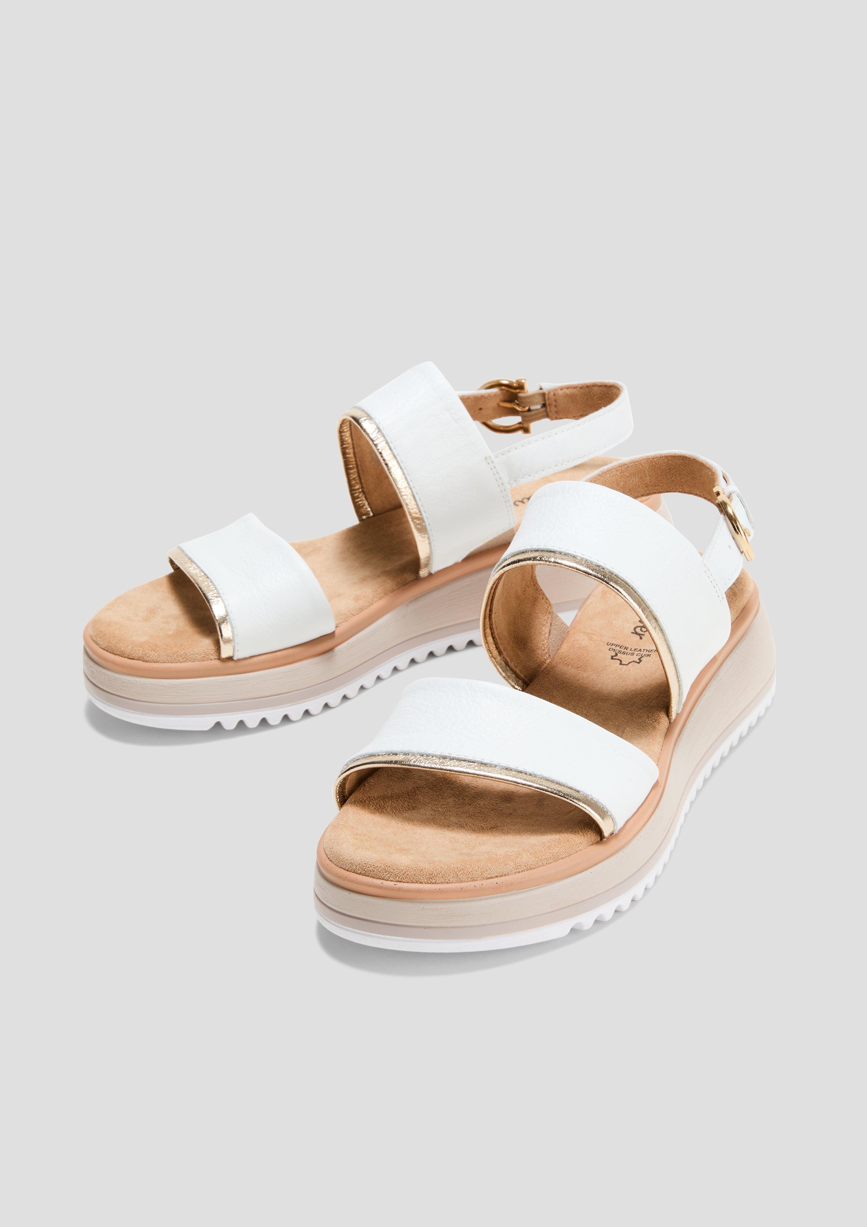 Sandalen in 100, 804 & 305