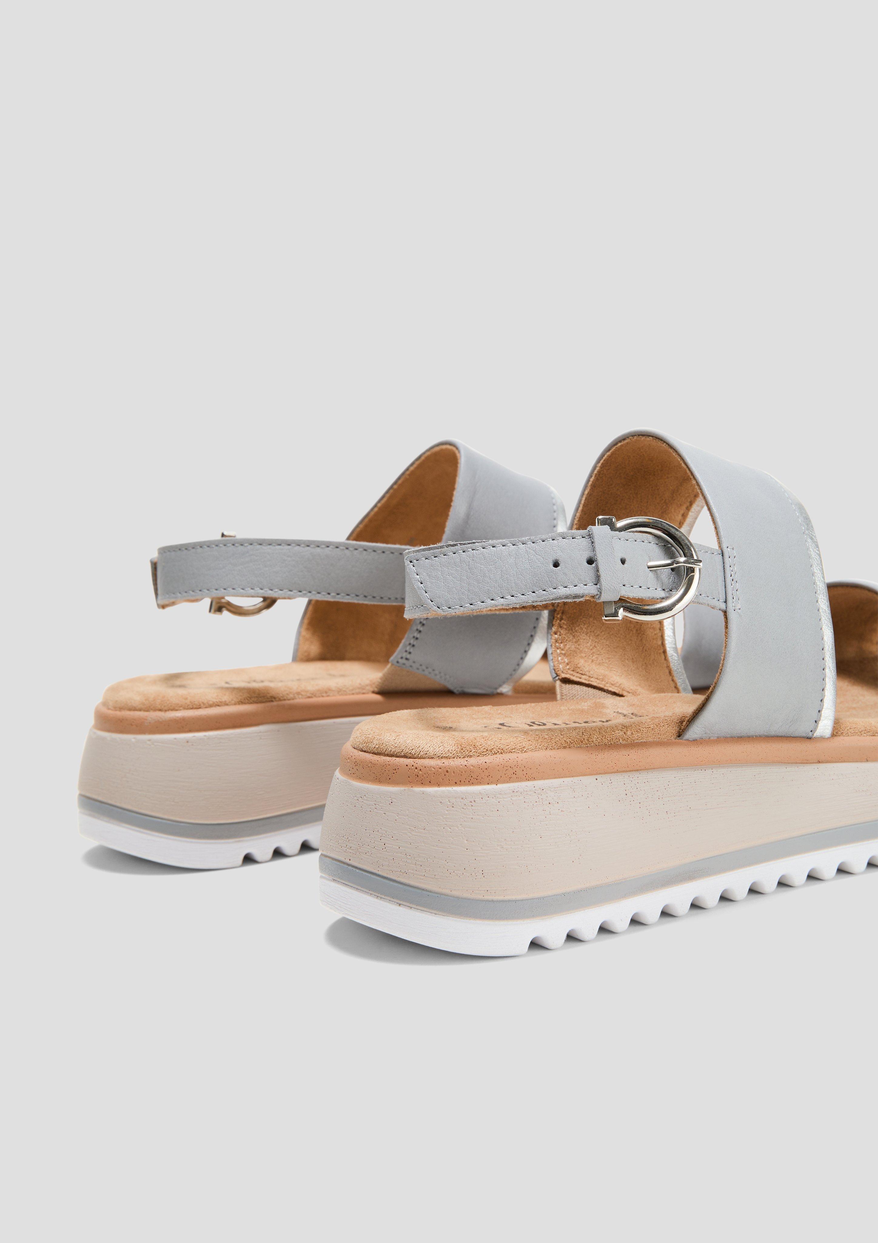 Sandali in 804, 100 &amp; 305