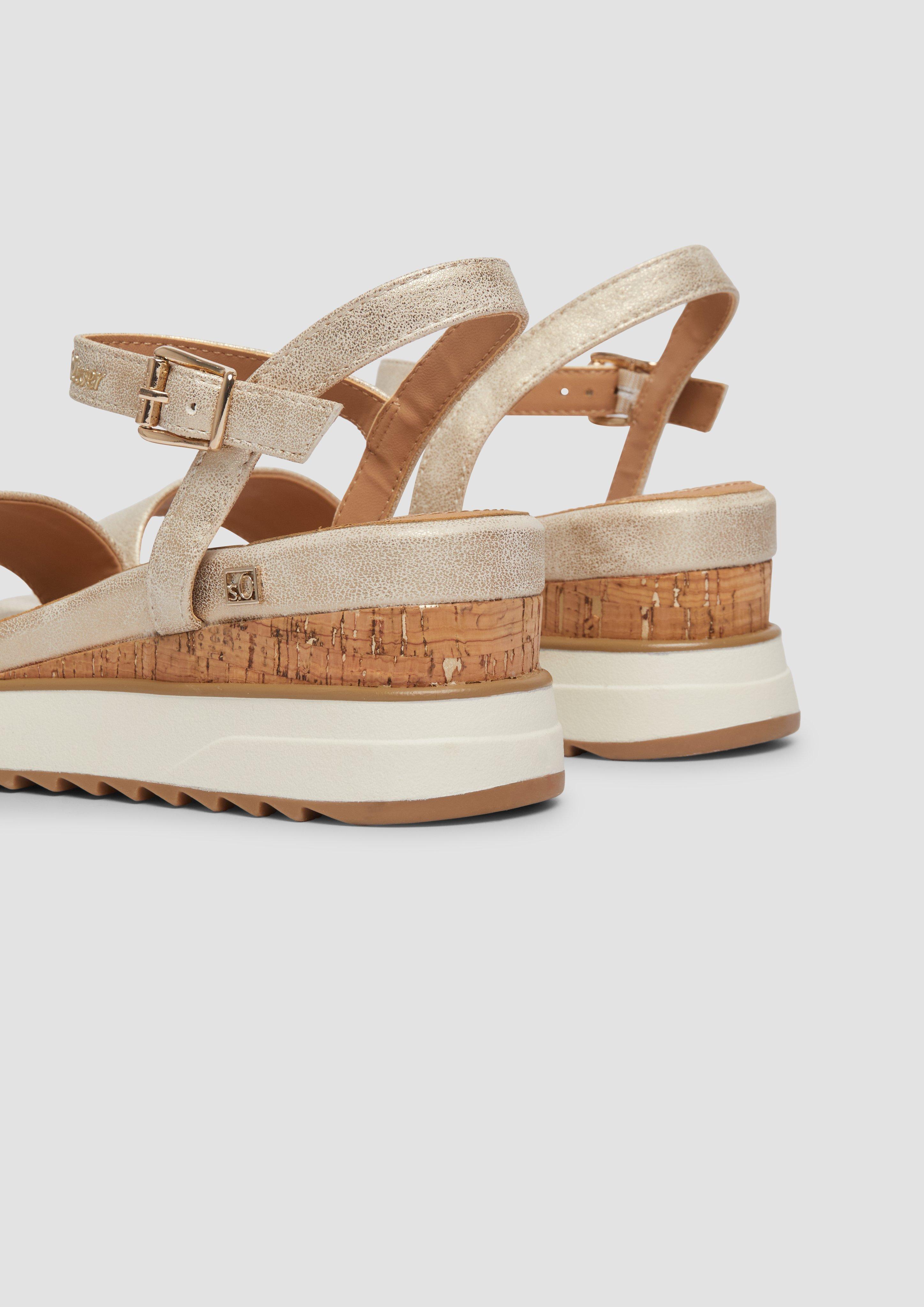 Sandalen in 403, 0A1 & 908