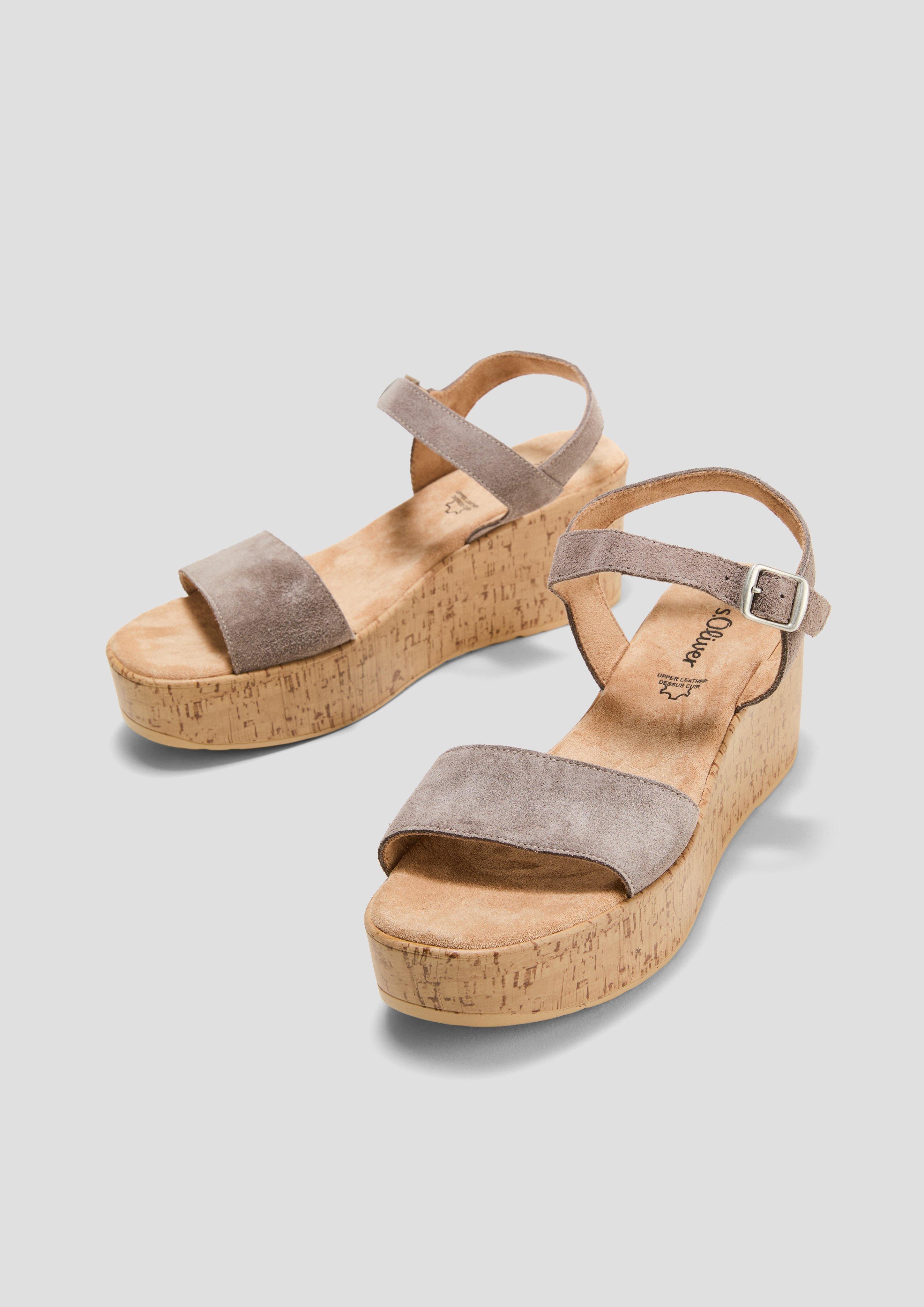 Sandalen in 341, 728, 606, 818, 544 & 510