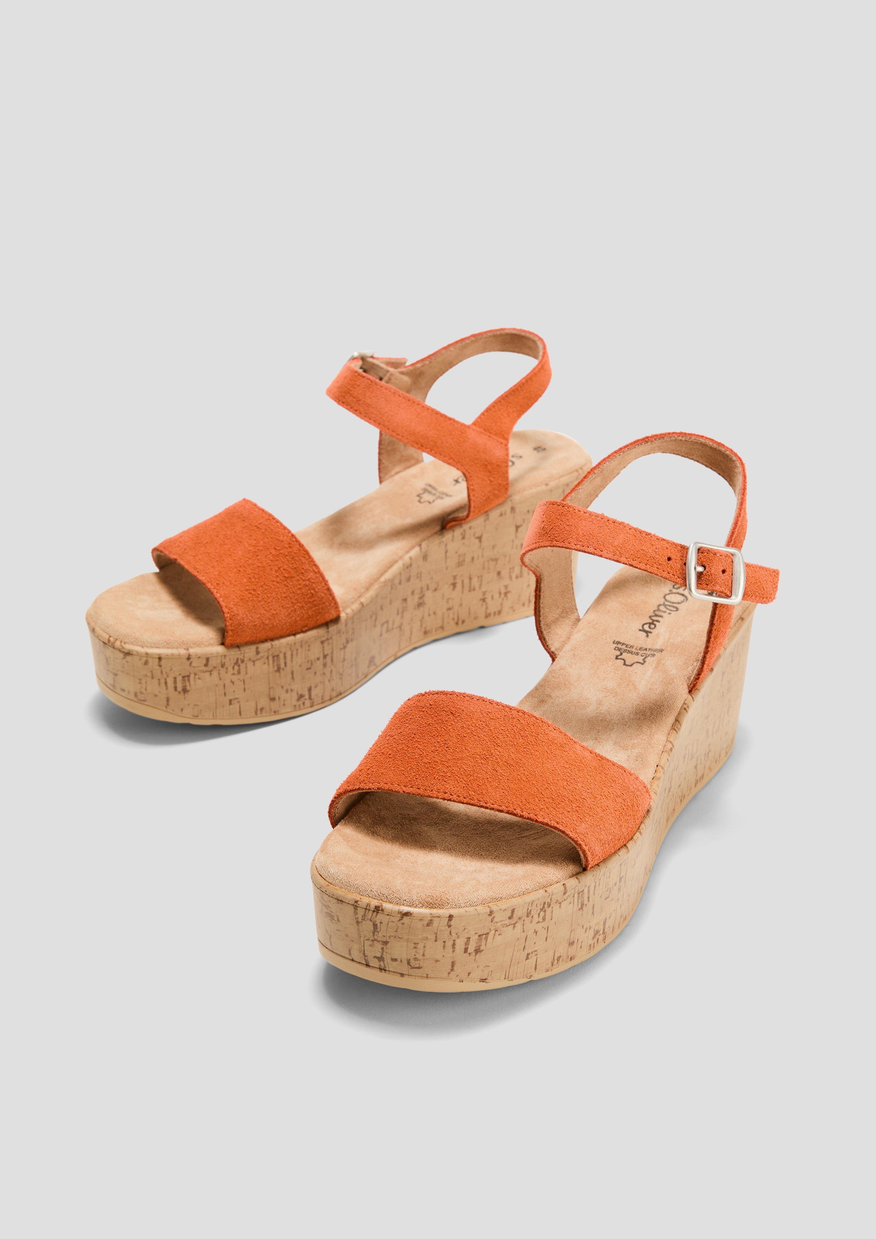 Sandalen in 606, 728, 818, 544, 510 & 341