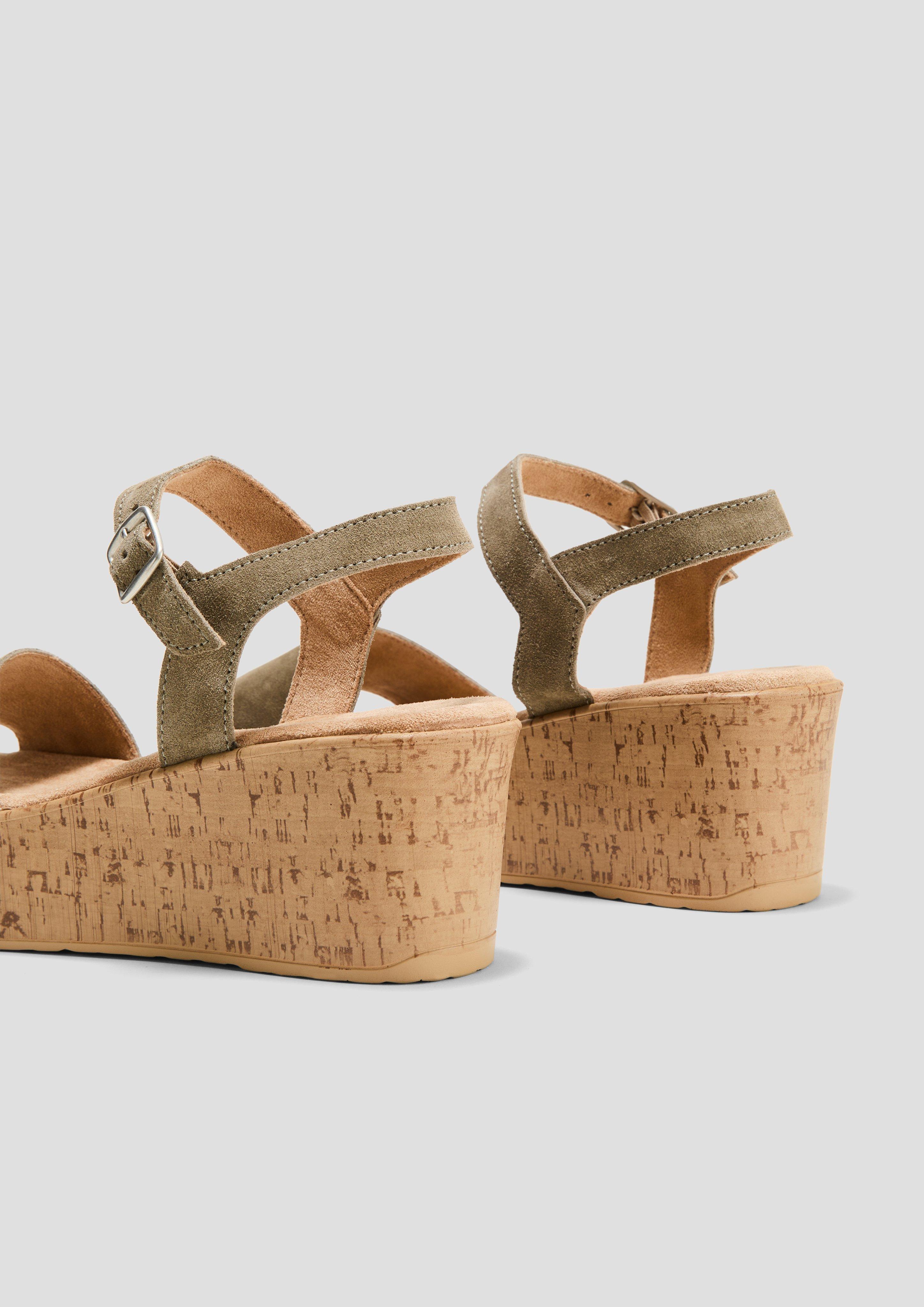 Sandalen in 728, 606, 818, 544, 510 & 341