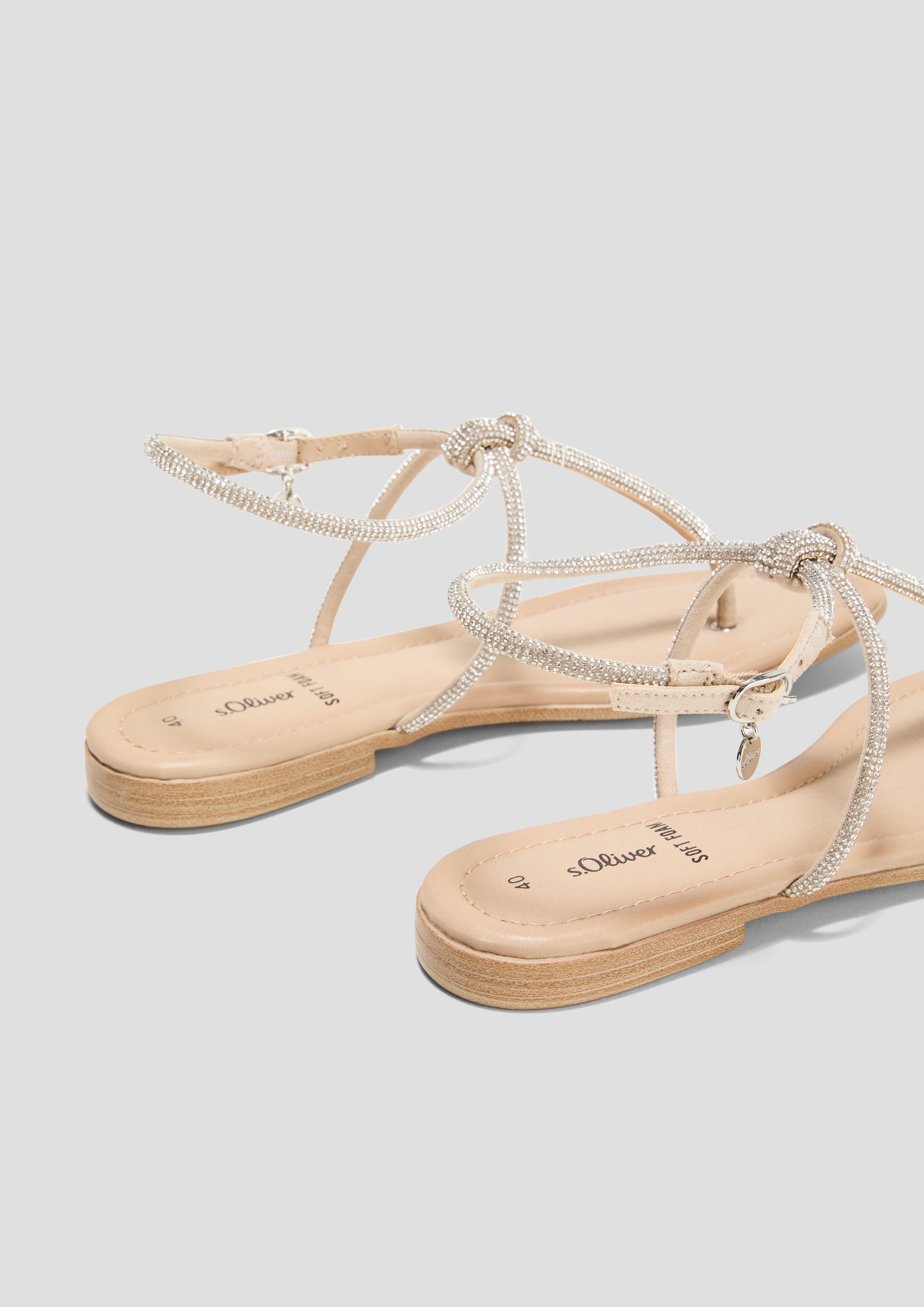 Sandalen in 250 & 001