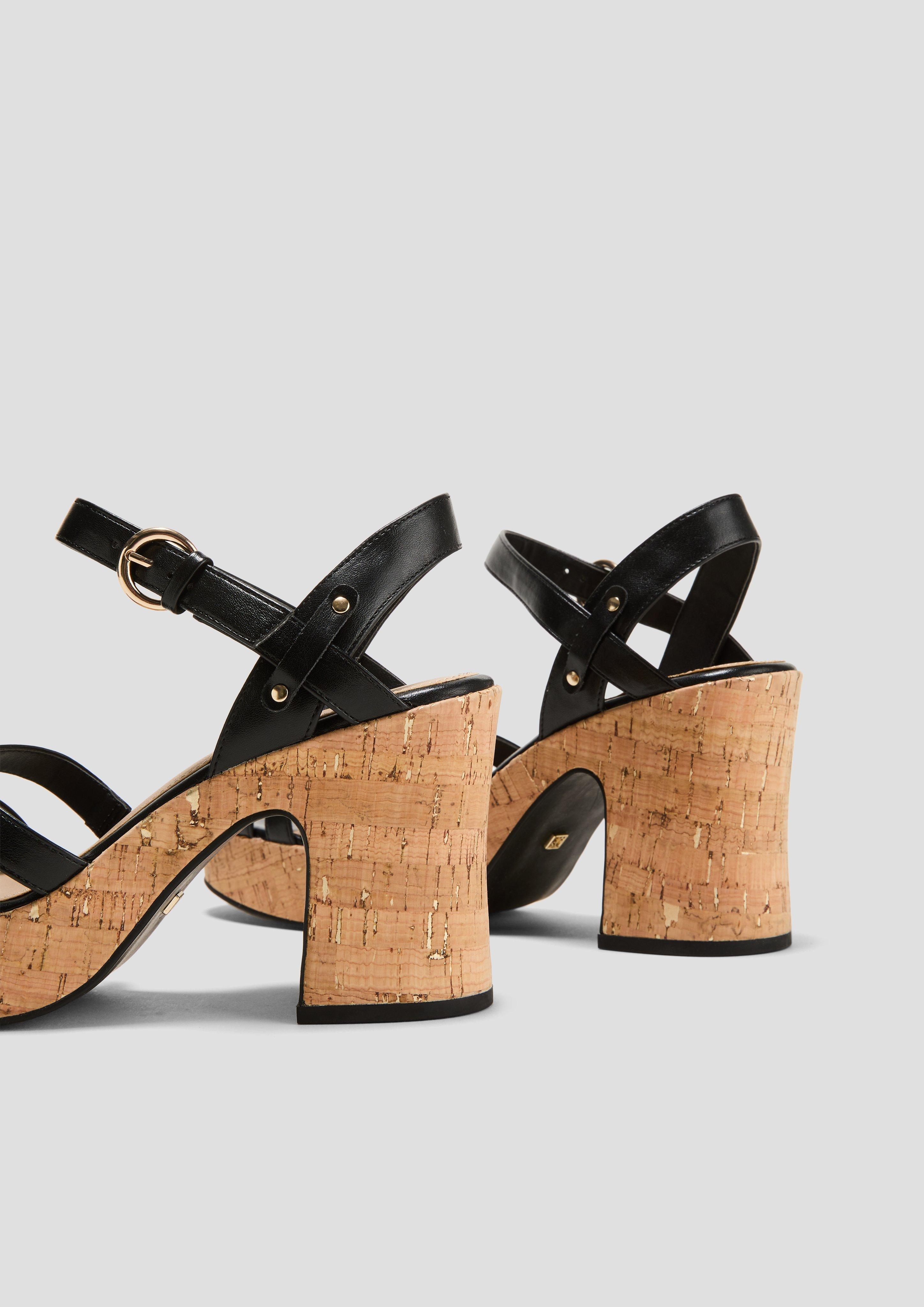 Sandalen in 001 & 949