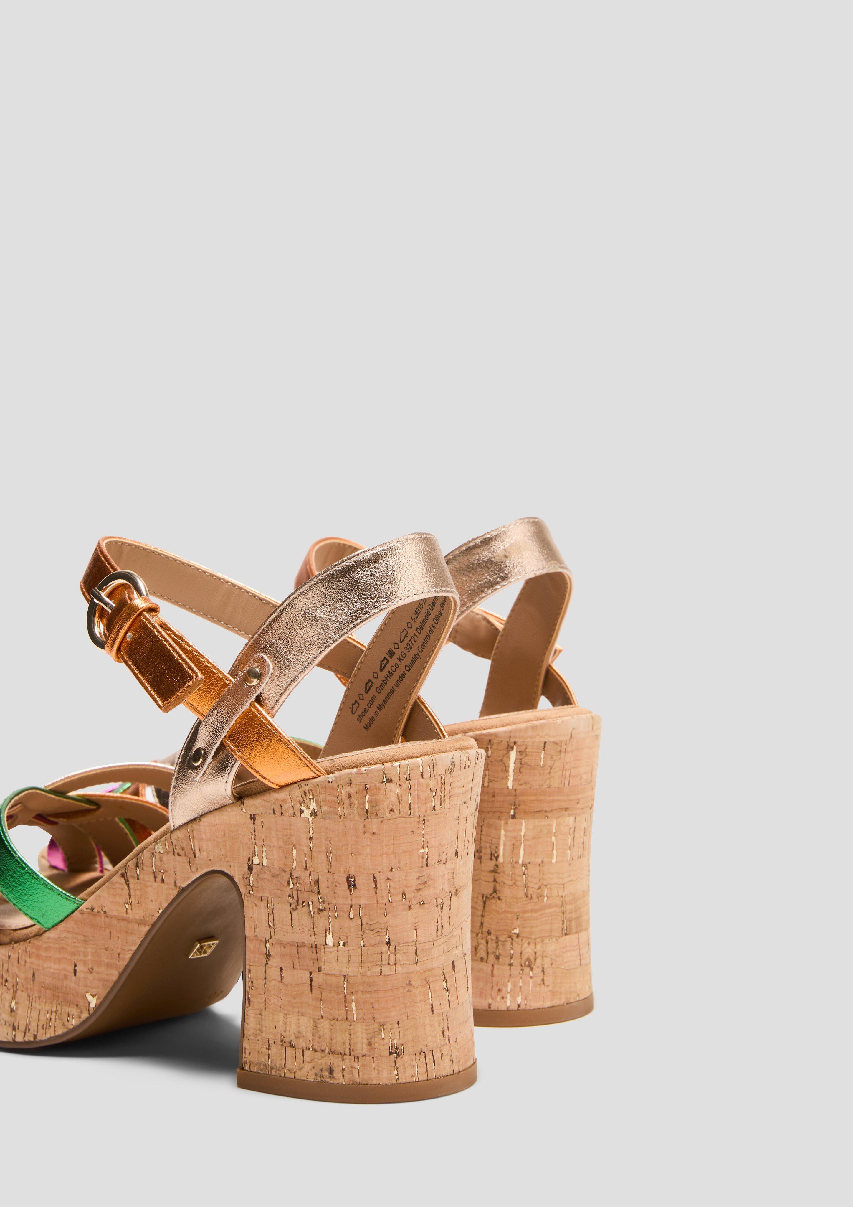 Sandalen in 990, 001 & 949