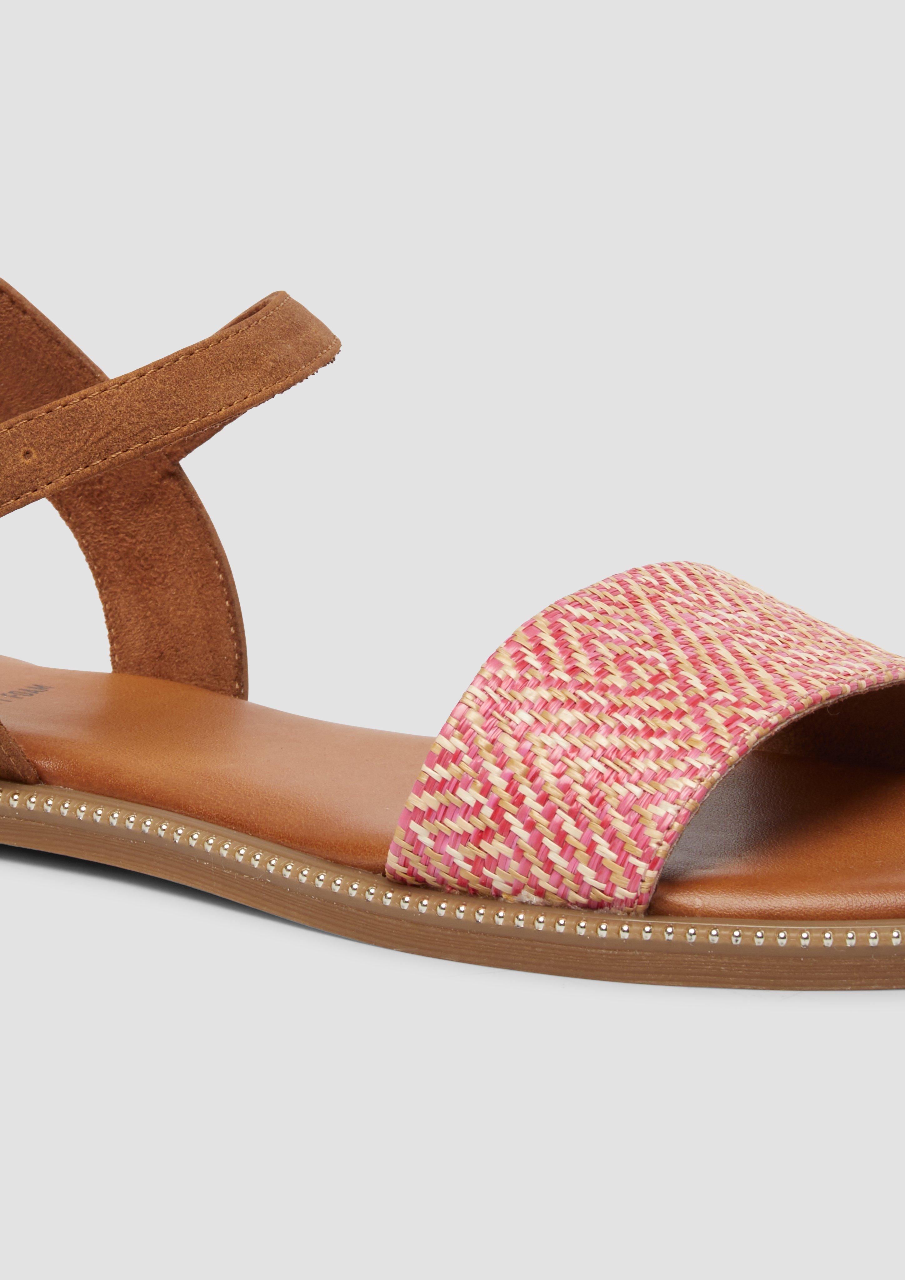 Sandalen in 532, 001, 497 & 907