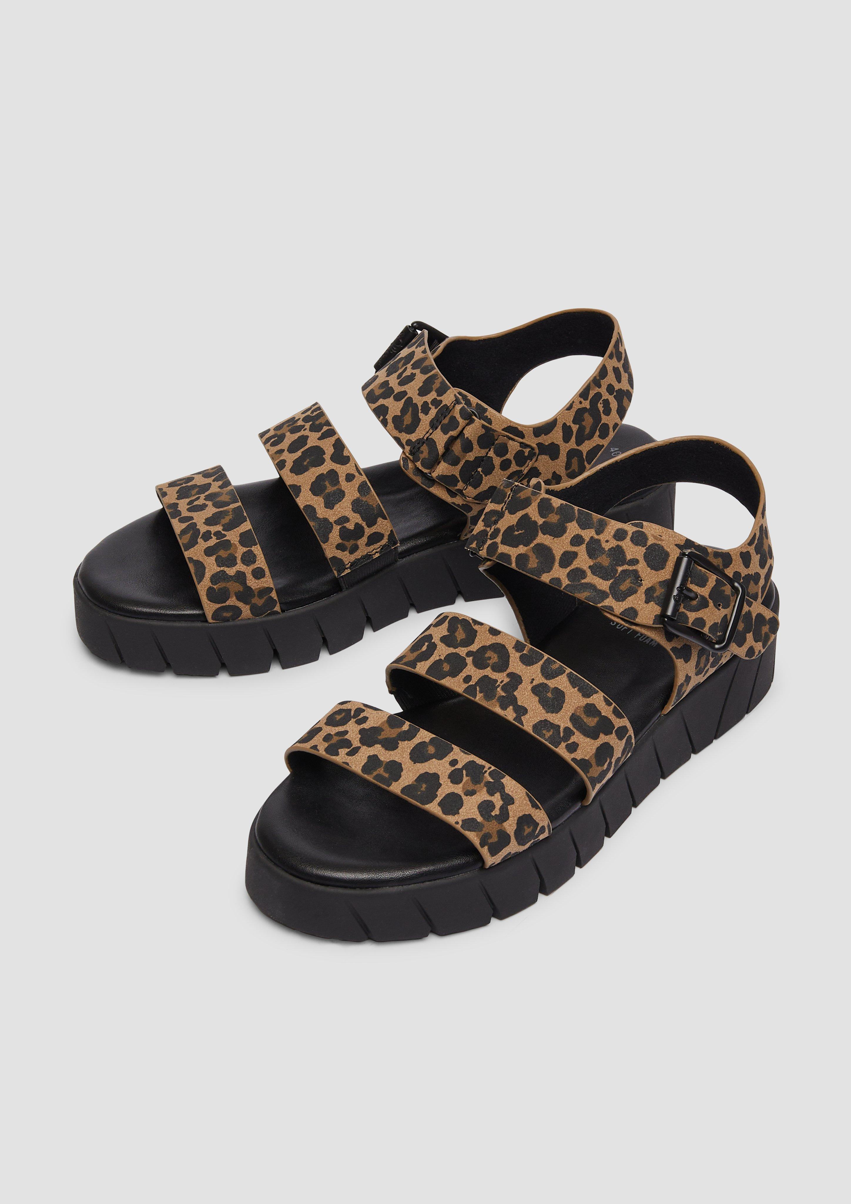 Sandali in 907, 001, 400 & 1A8