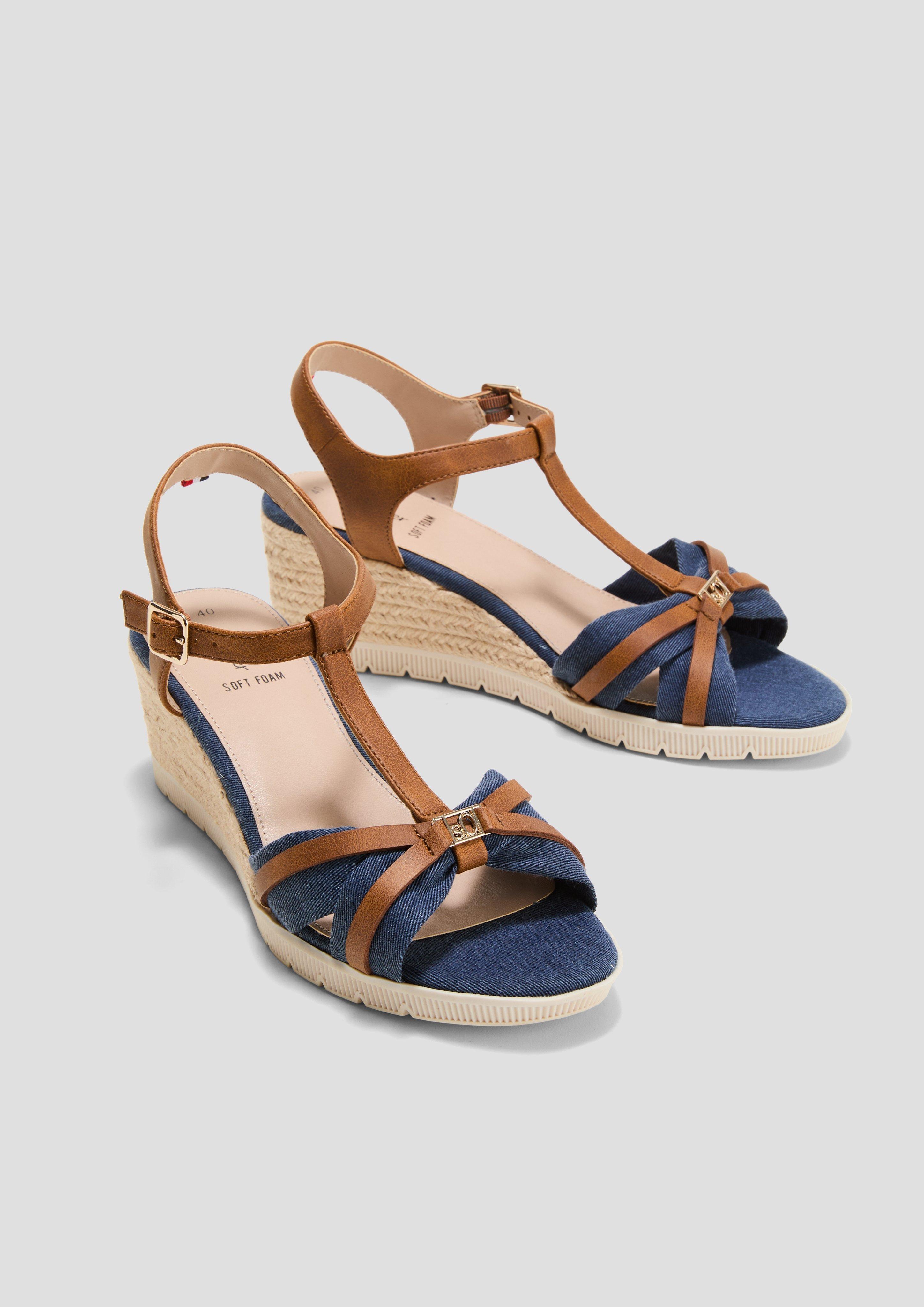 Sandalen in 802 & 400