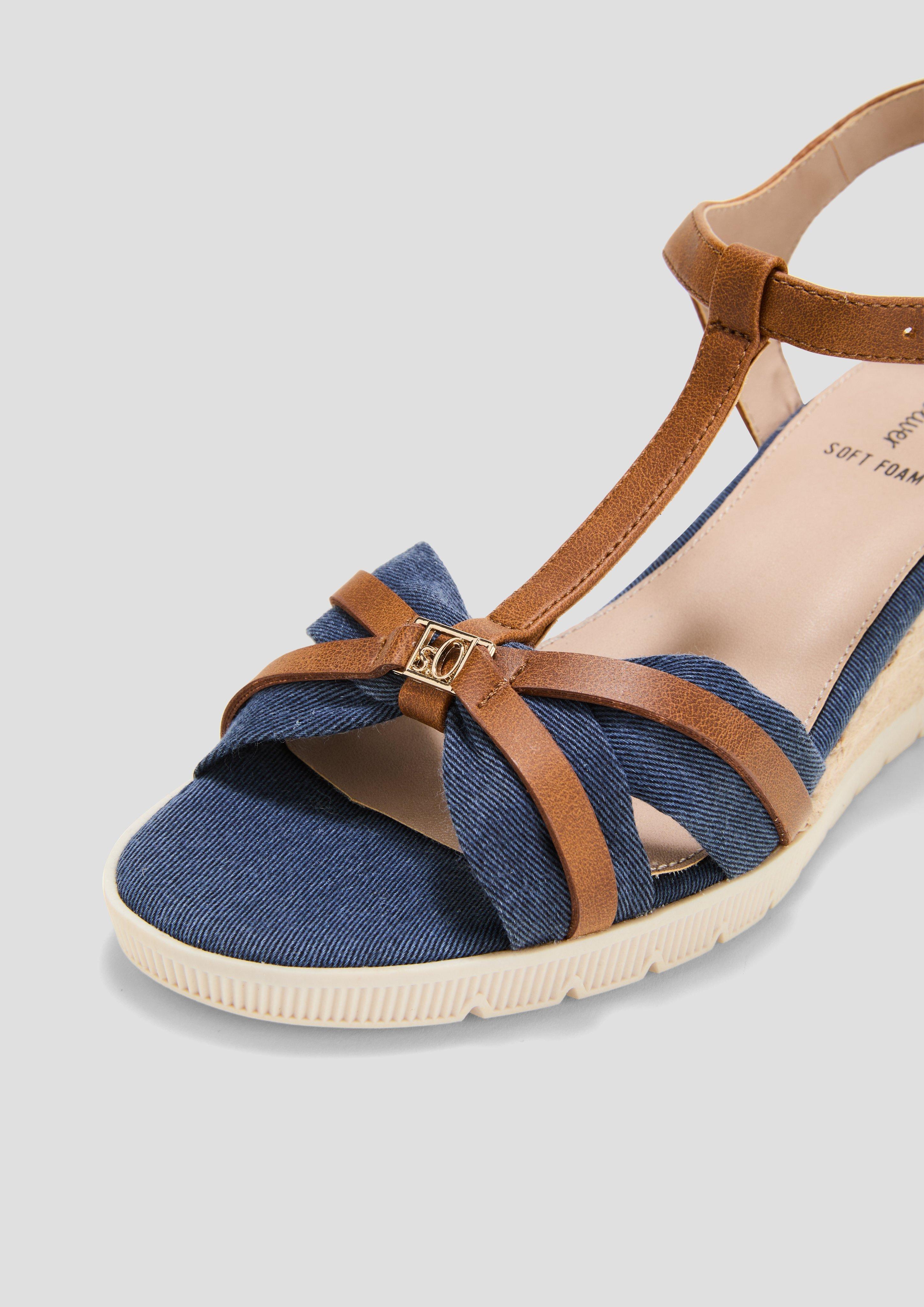 s.Oliver Sandalen mit Keilabsatz und Logo-Detail