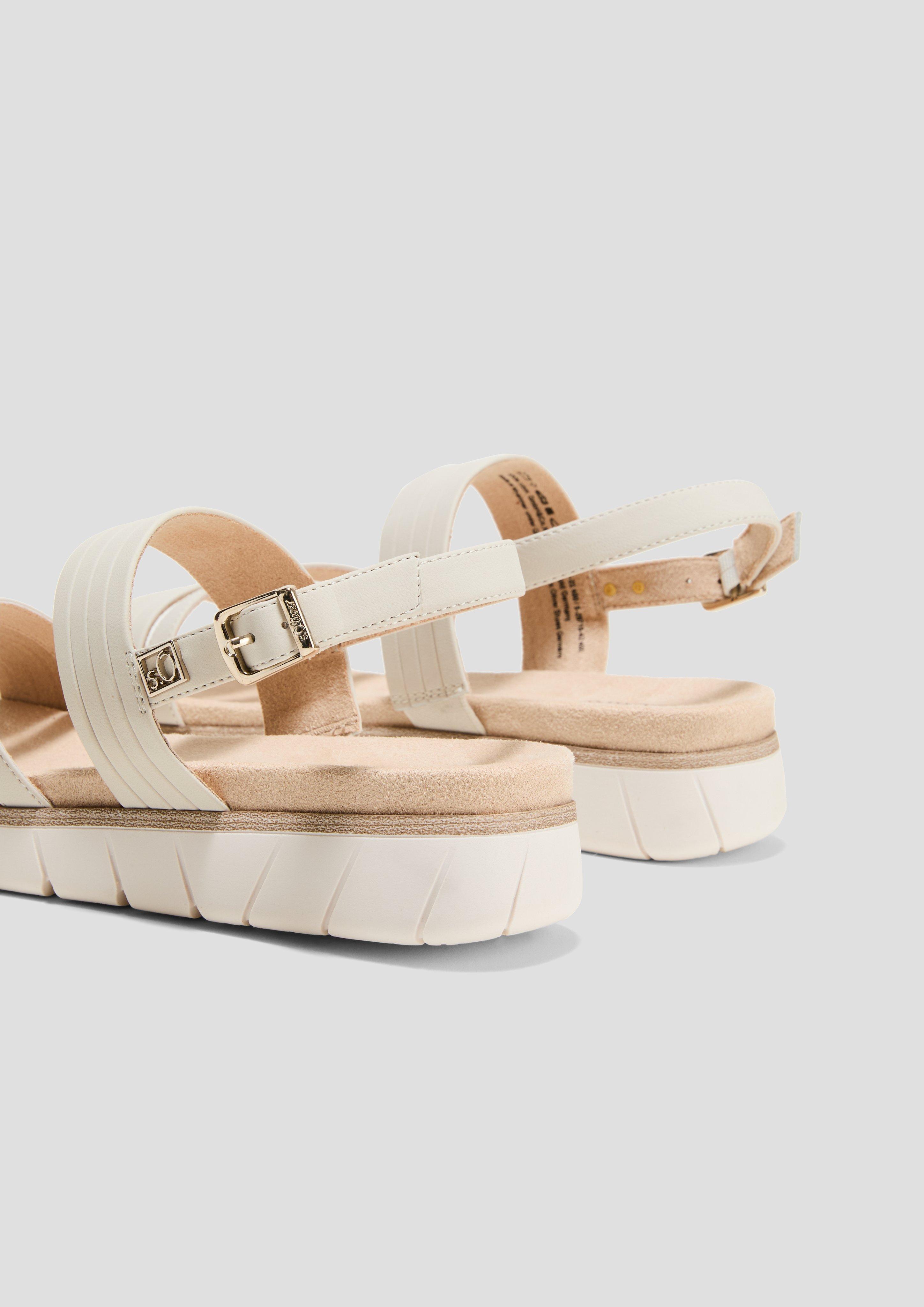 Sandalen in 400 & 599