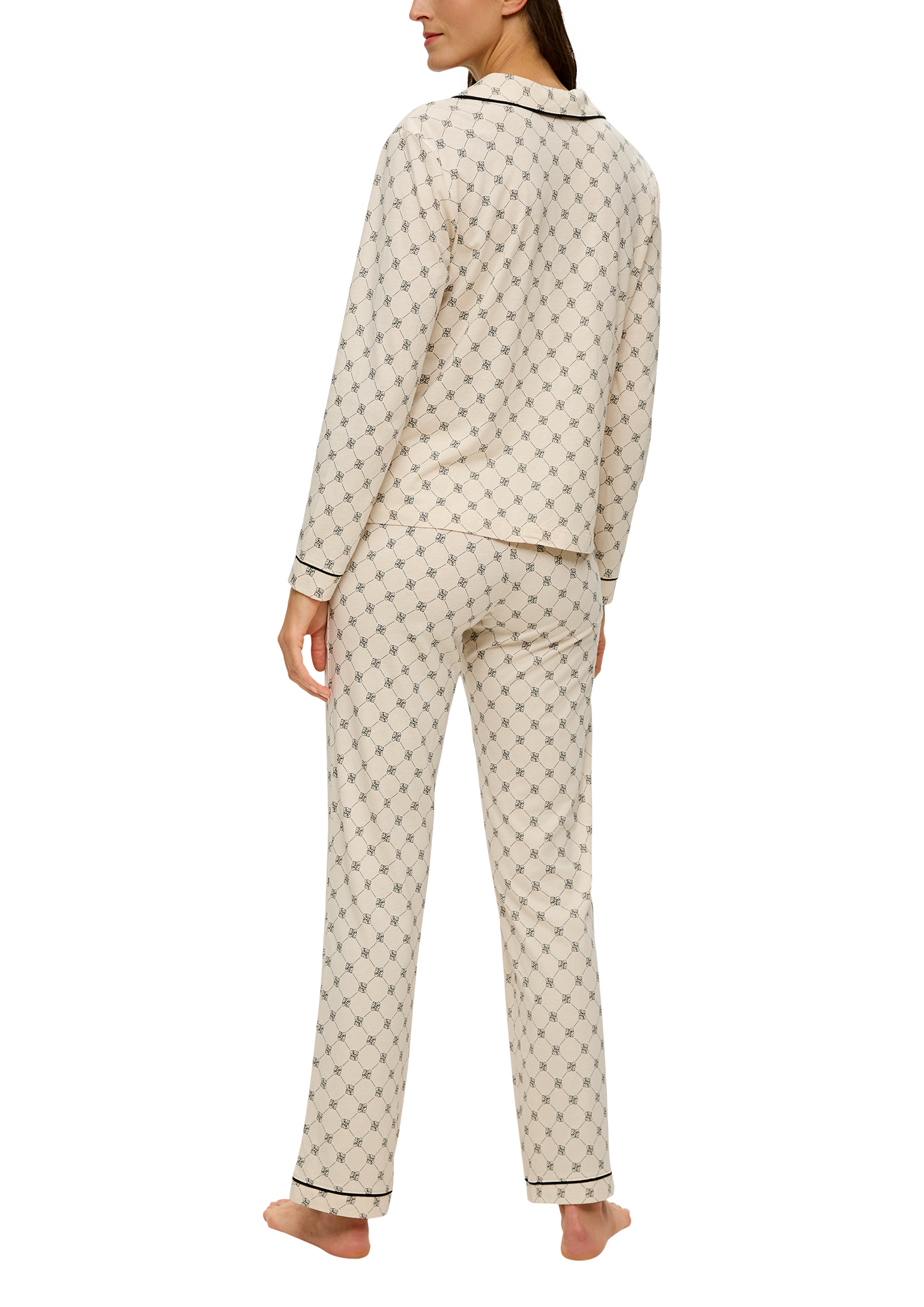 Thumbnail - Pyjama
