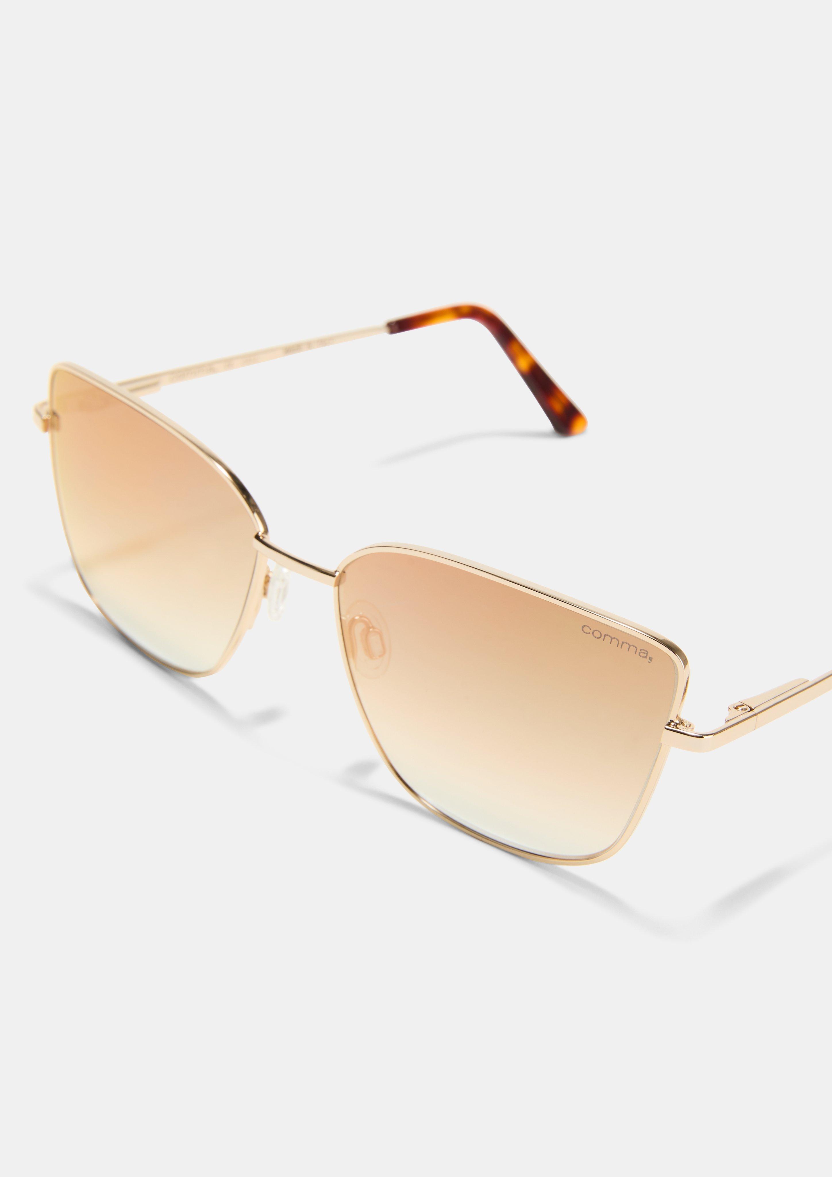 Sonnenbrille in 10, 90 & 20