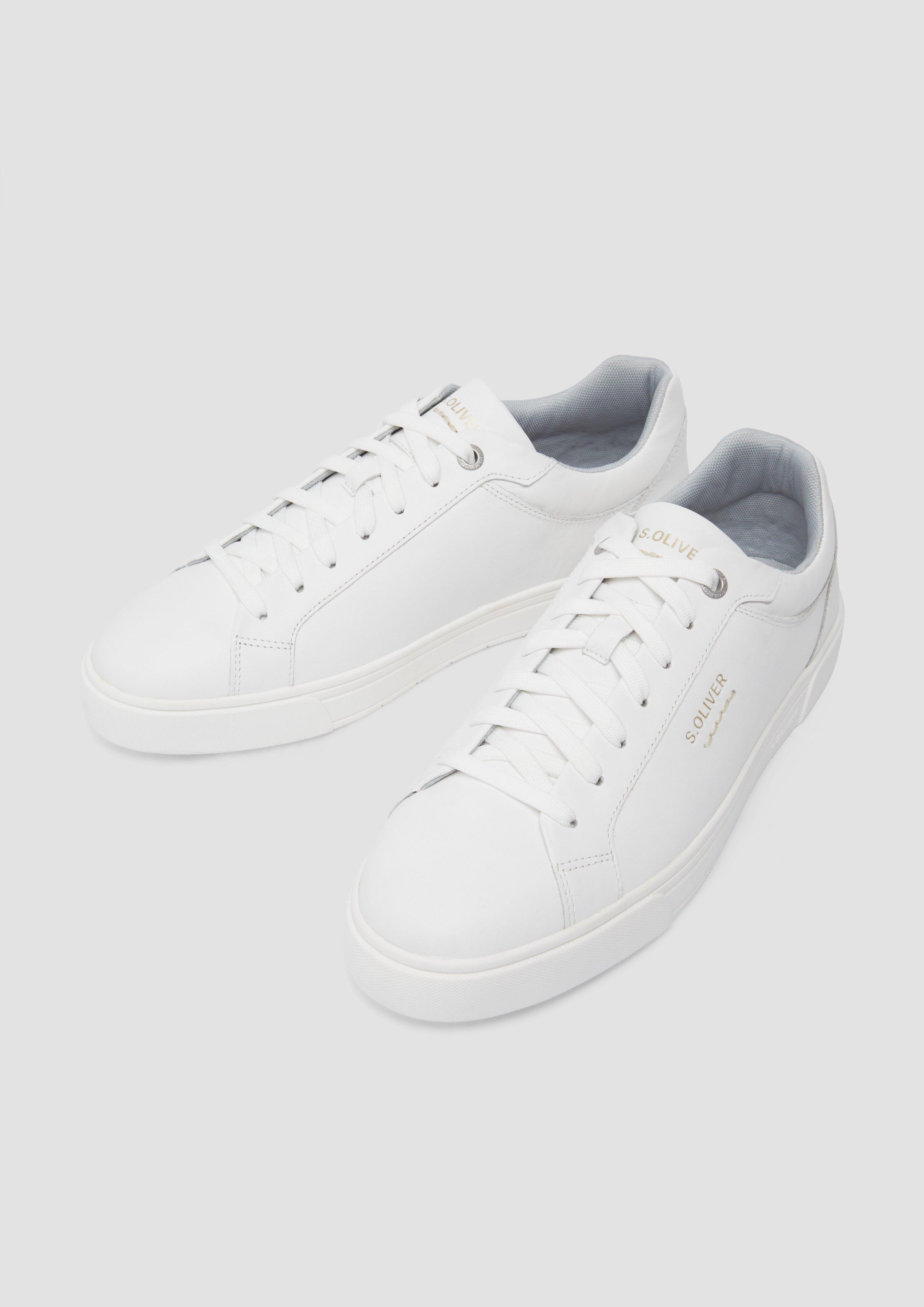 Schnürer in 107, 185, 805, 305 & 001