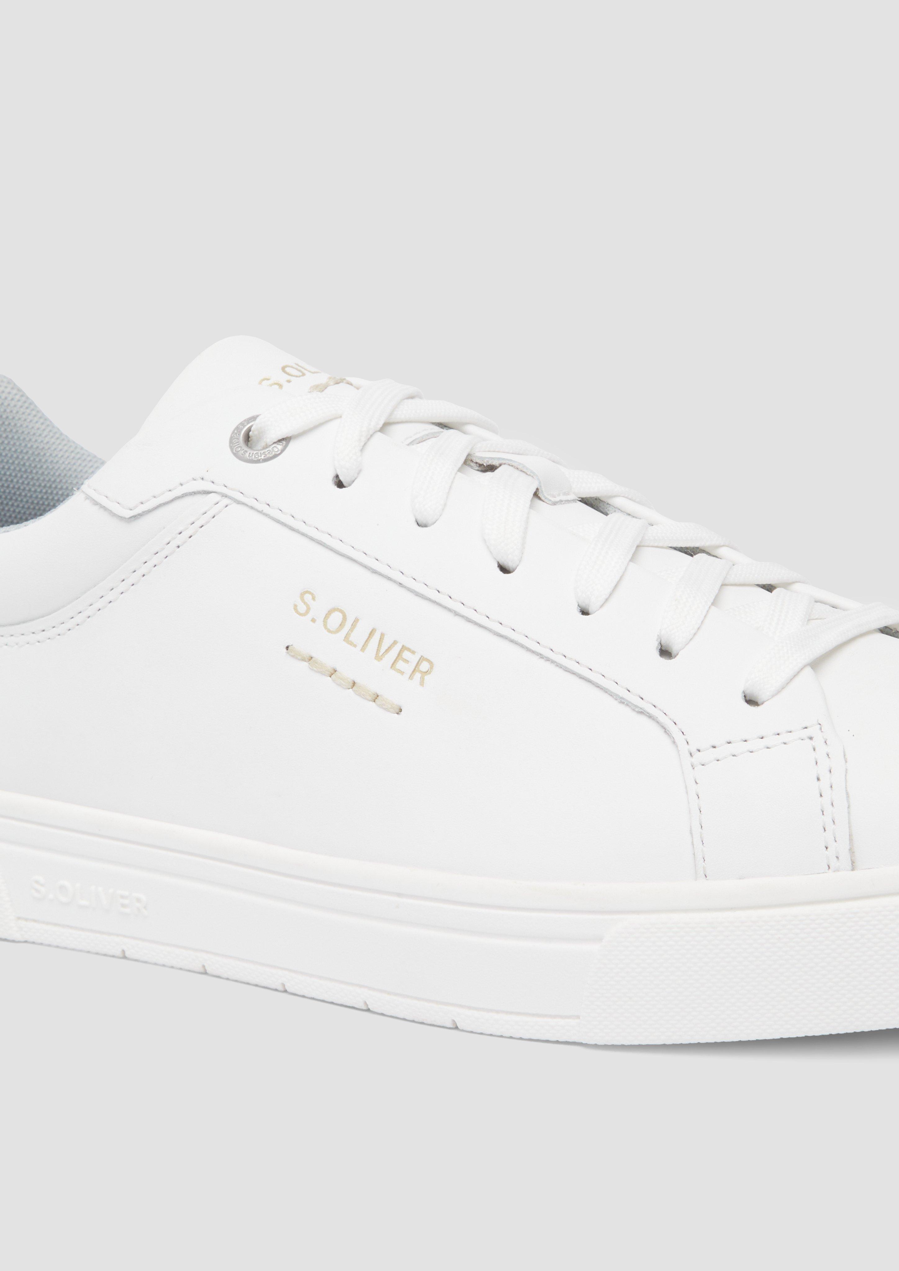 Schnürer in 107, 185, 805, 305 & 001