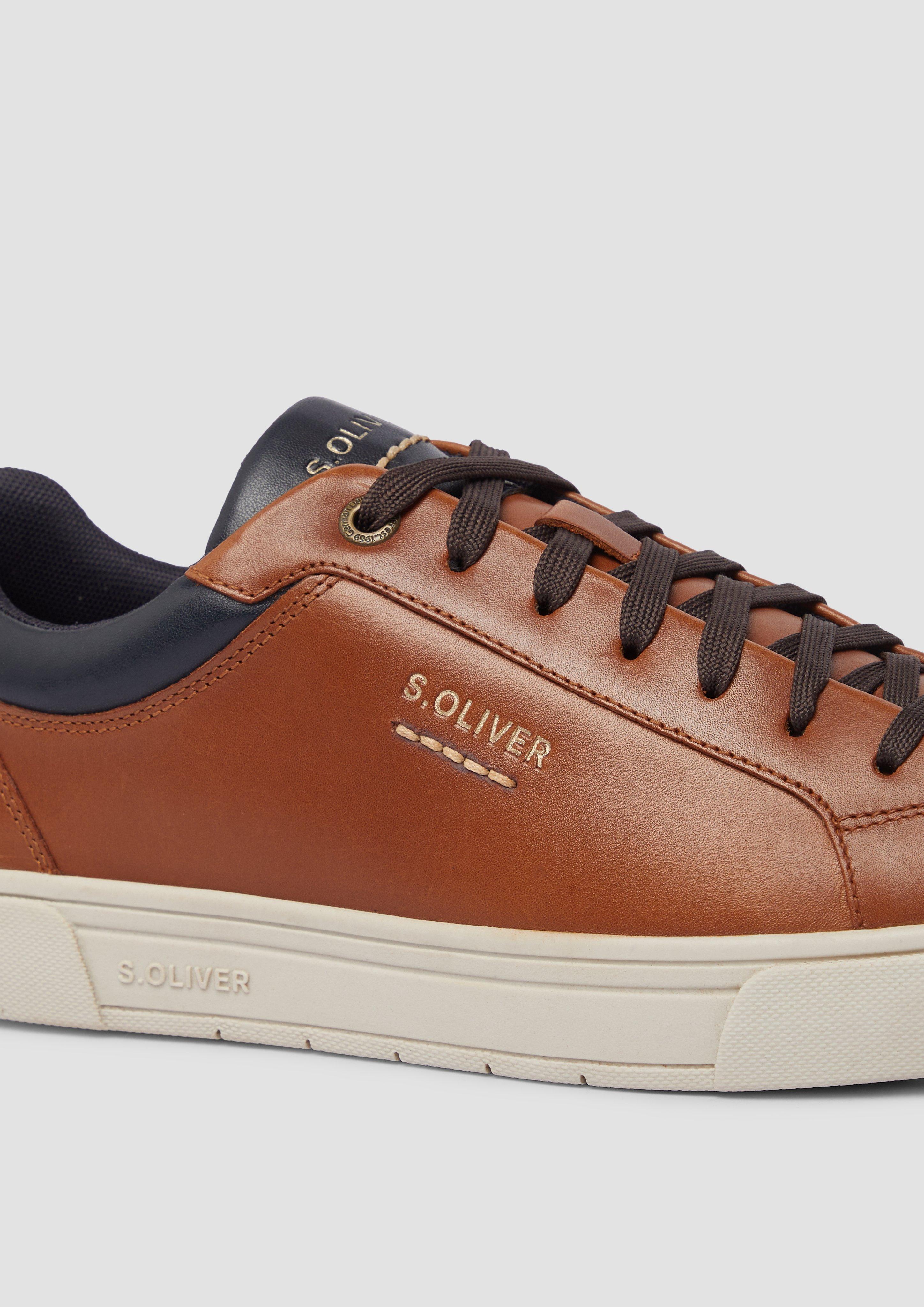 Schnürer in 305, 185, 805, 107 & 001