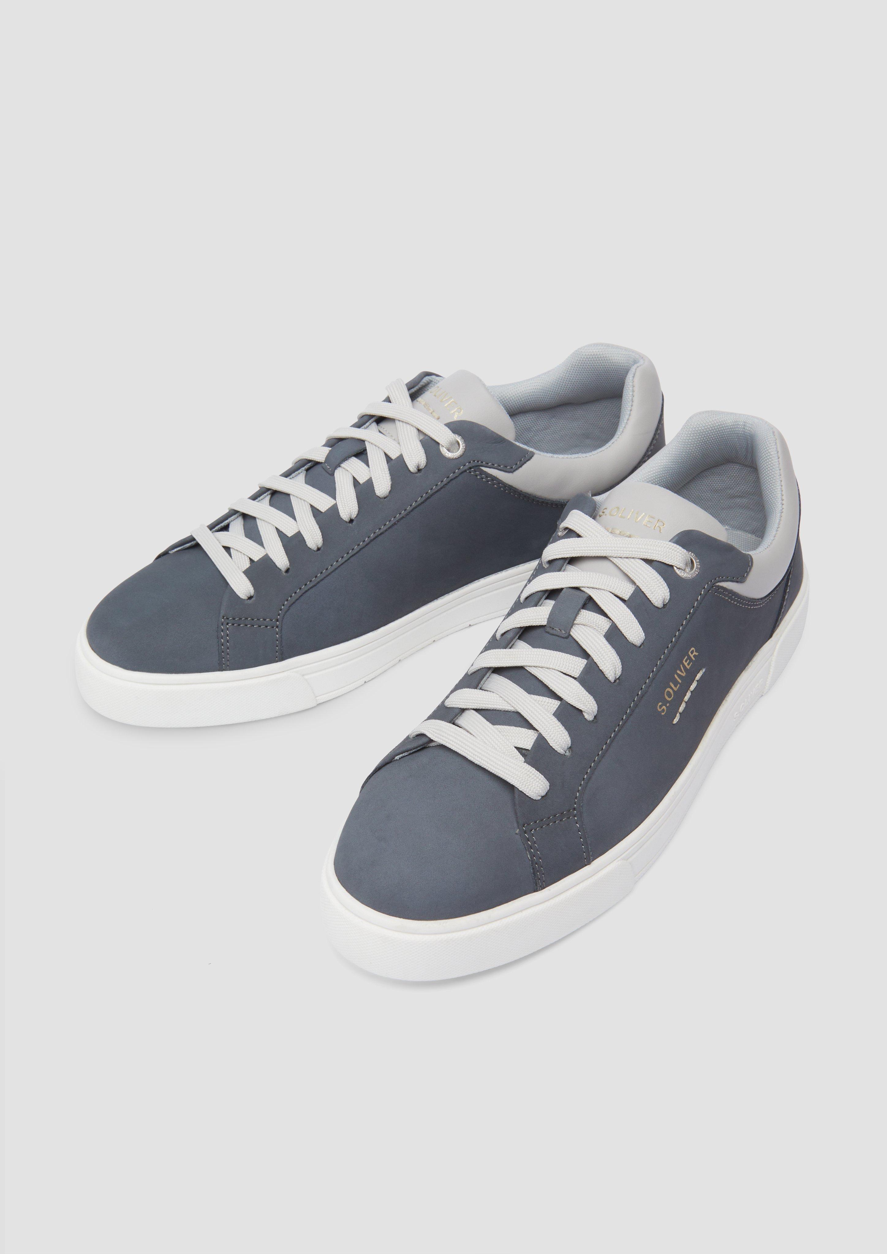 Schnürer in 801, 185, 805, 305, 107 & 001