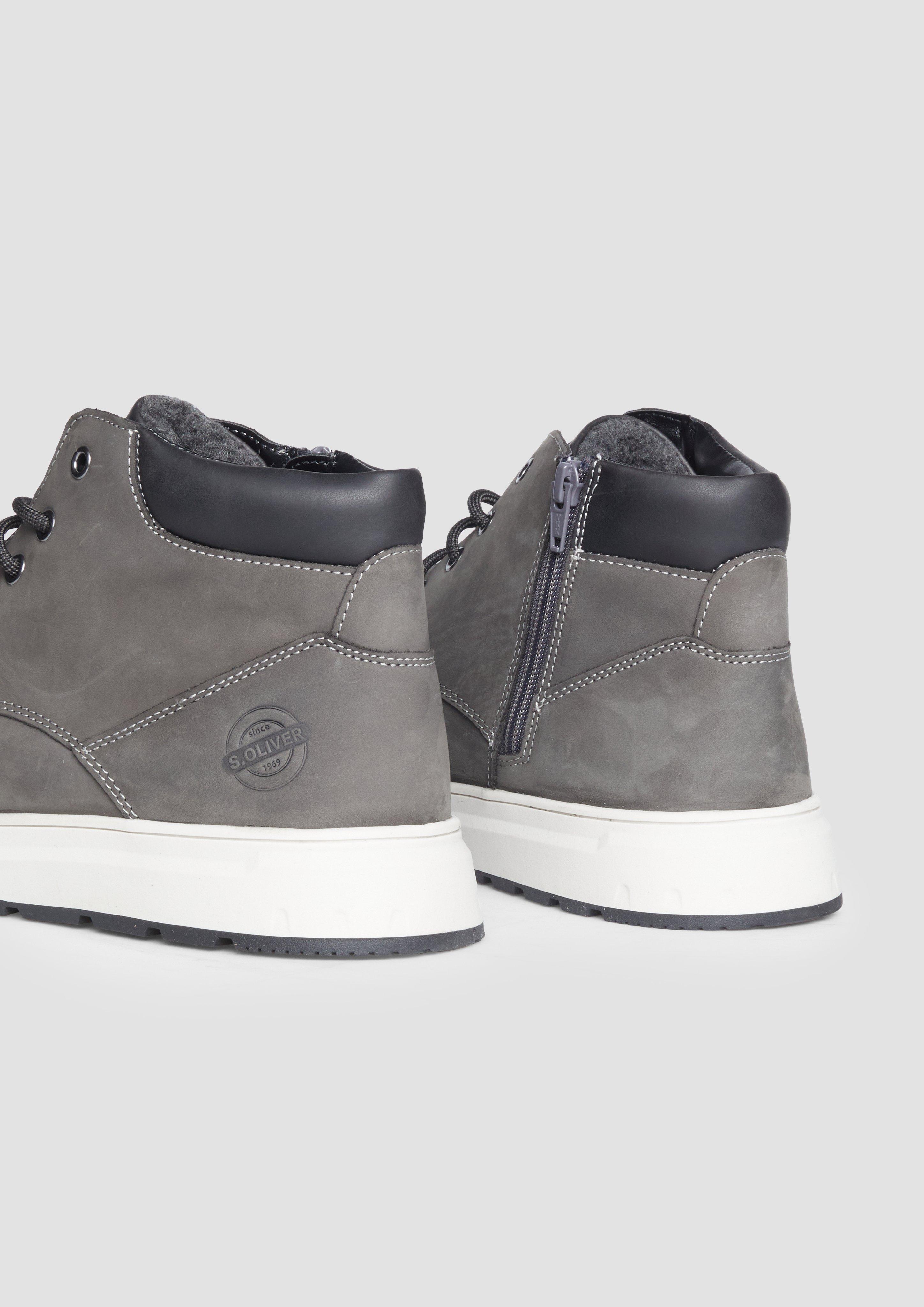 Škornji in 235, 001, 701 & 305