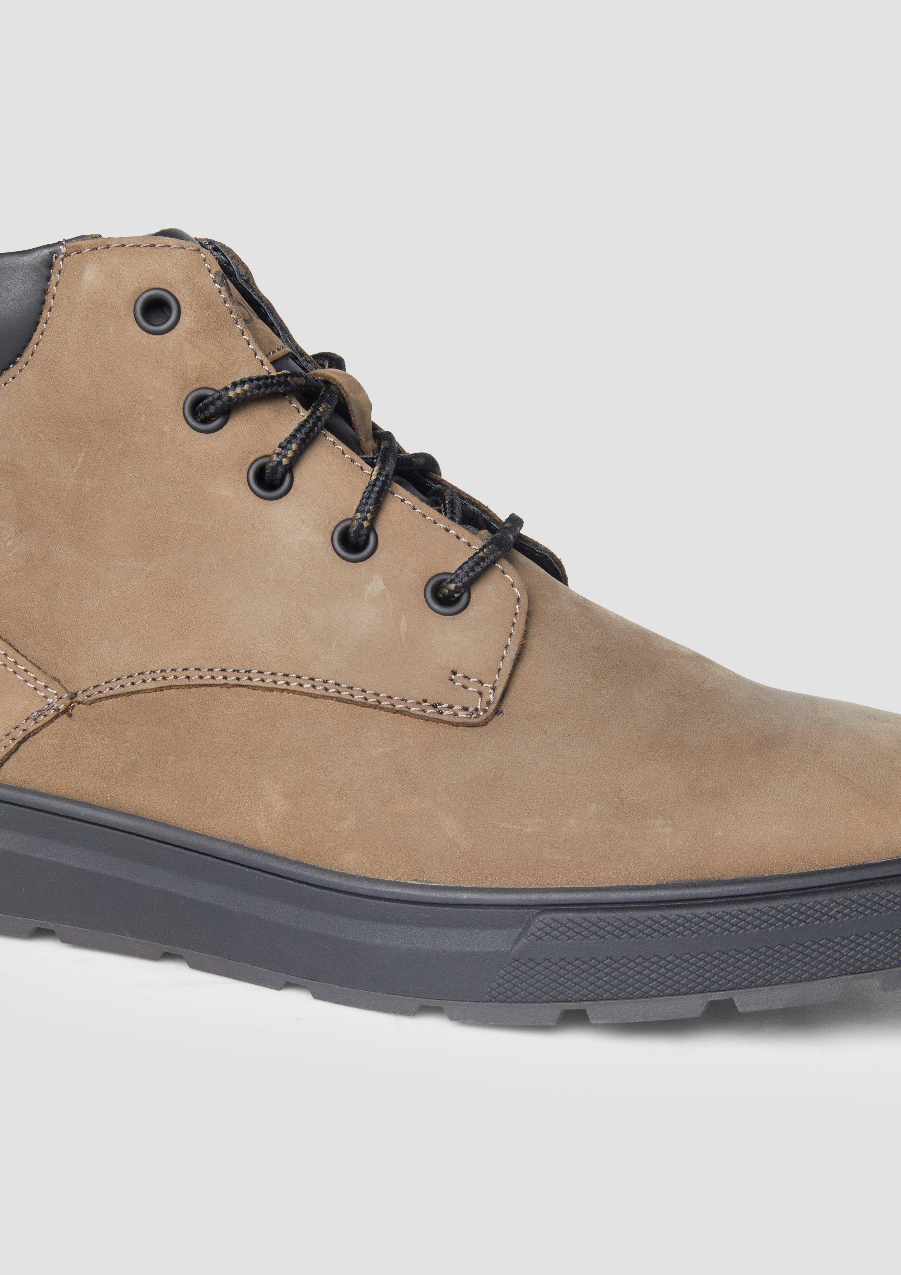 s.Oliver Stiefel aus Leder