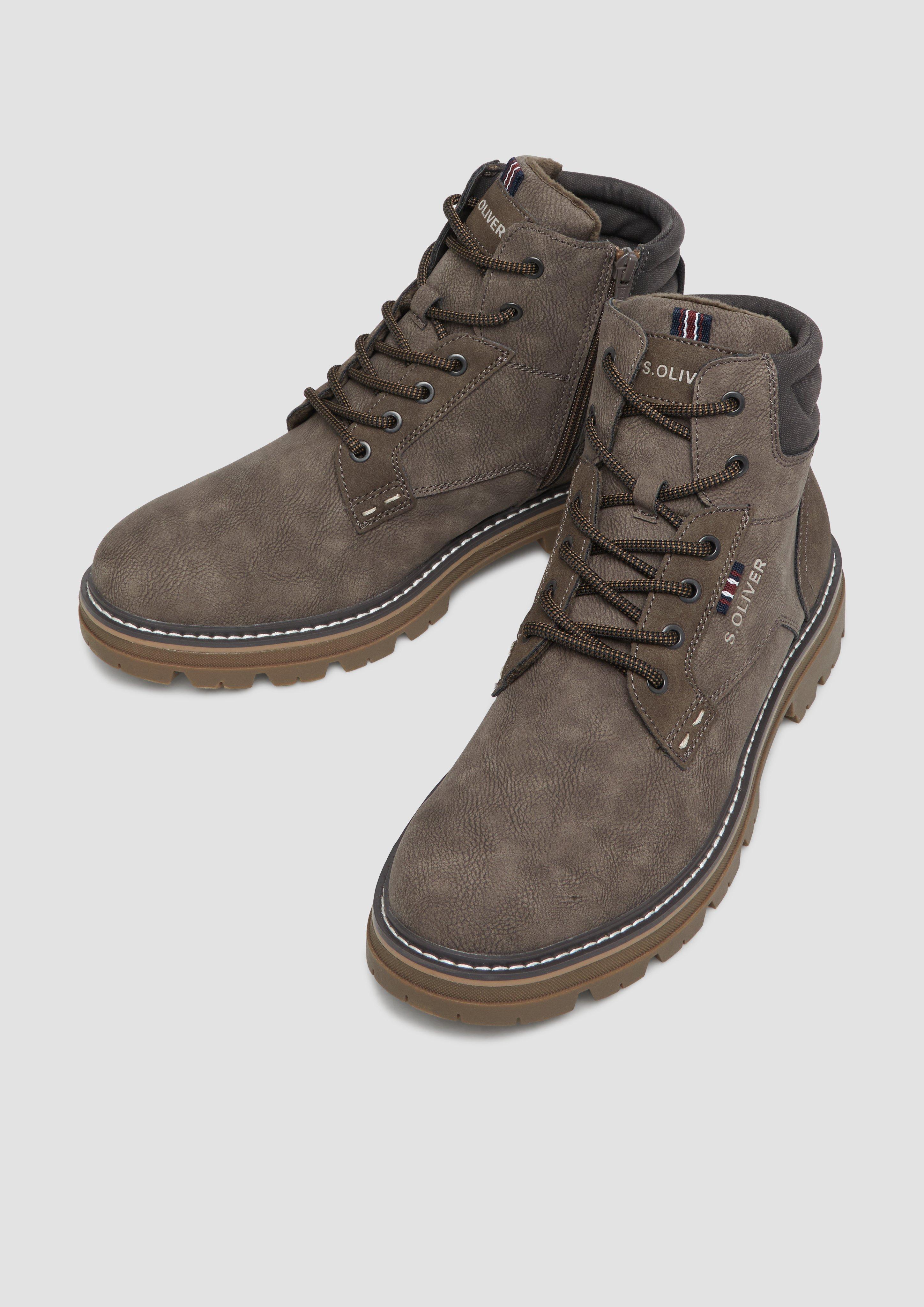 Laarzen in 32A, 001, 305, 327, 0A1 & 3A5