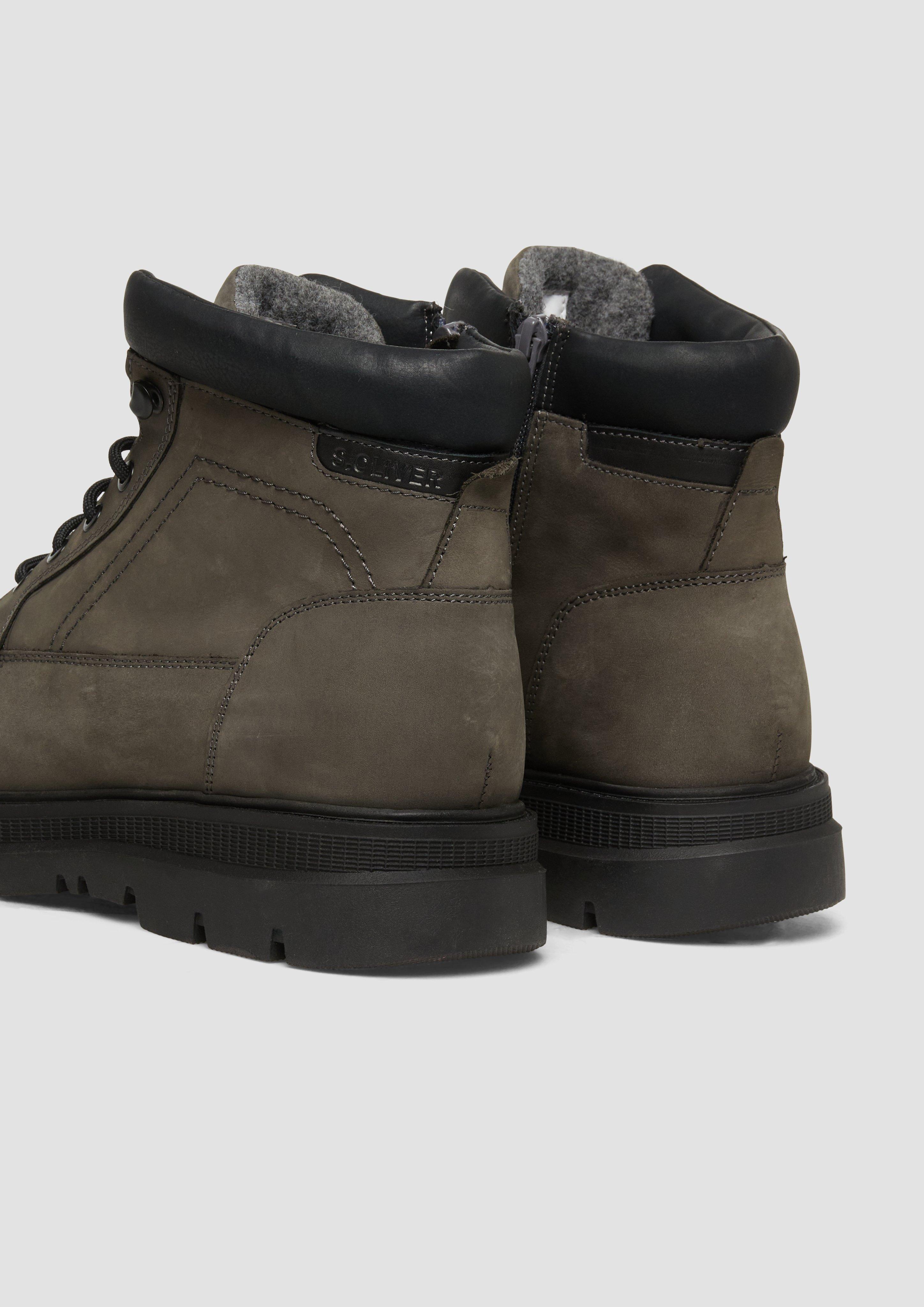 Škornji in 235 & 001