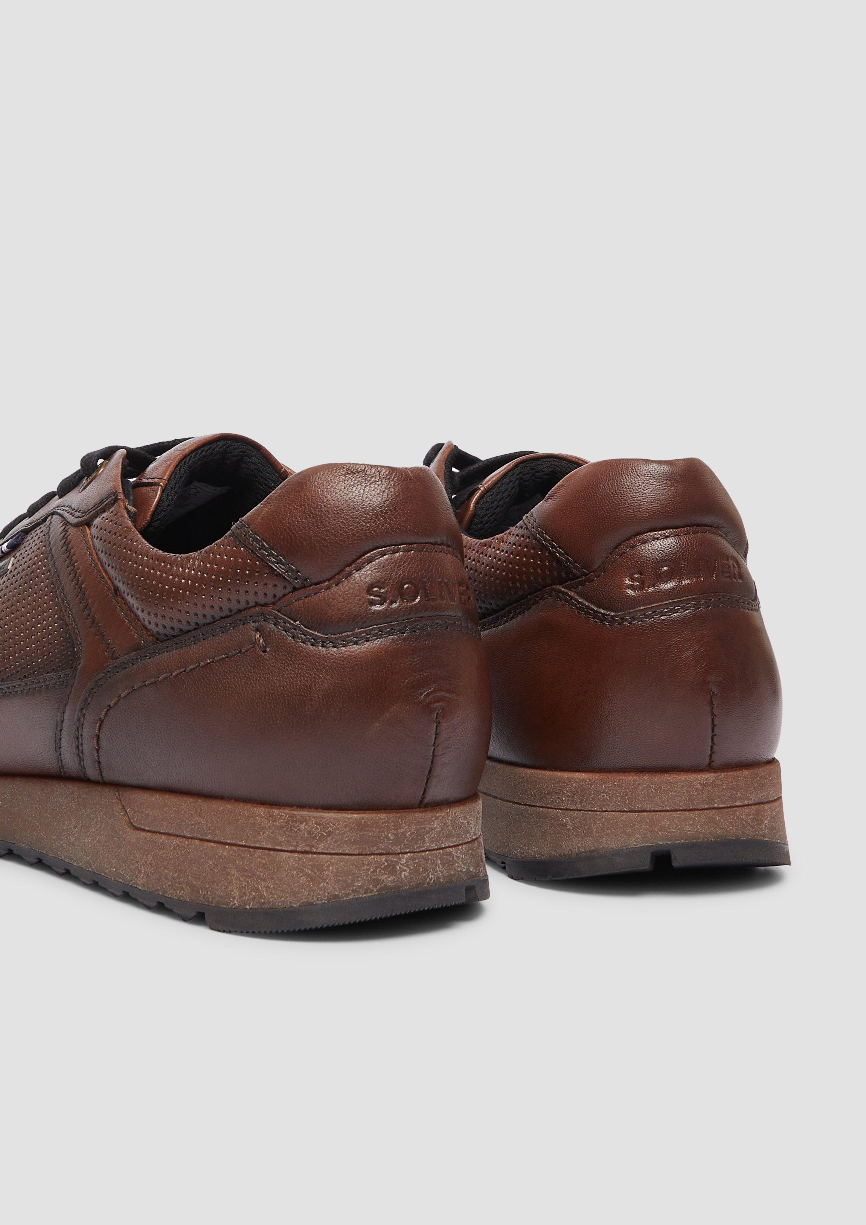 Souliers à lacets in 307 & 805