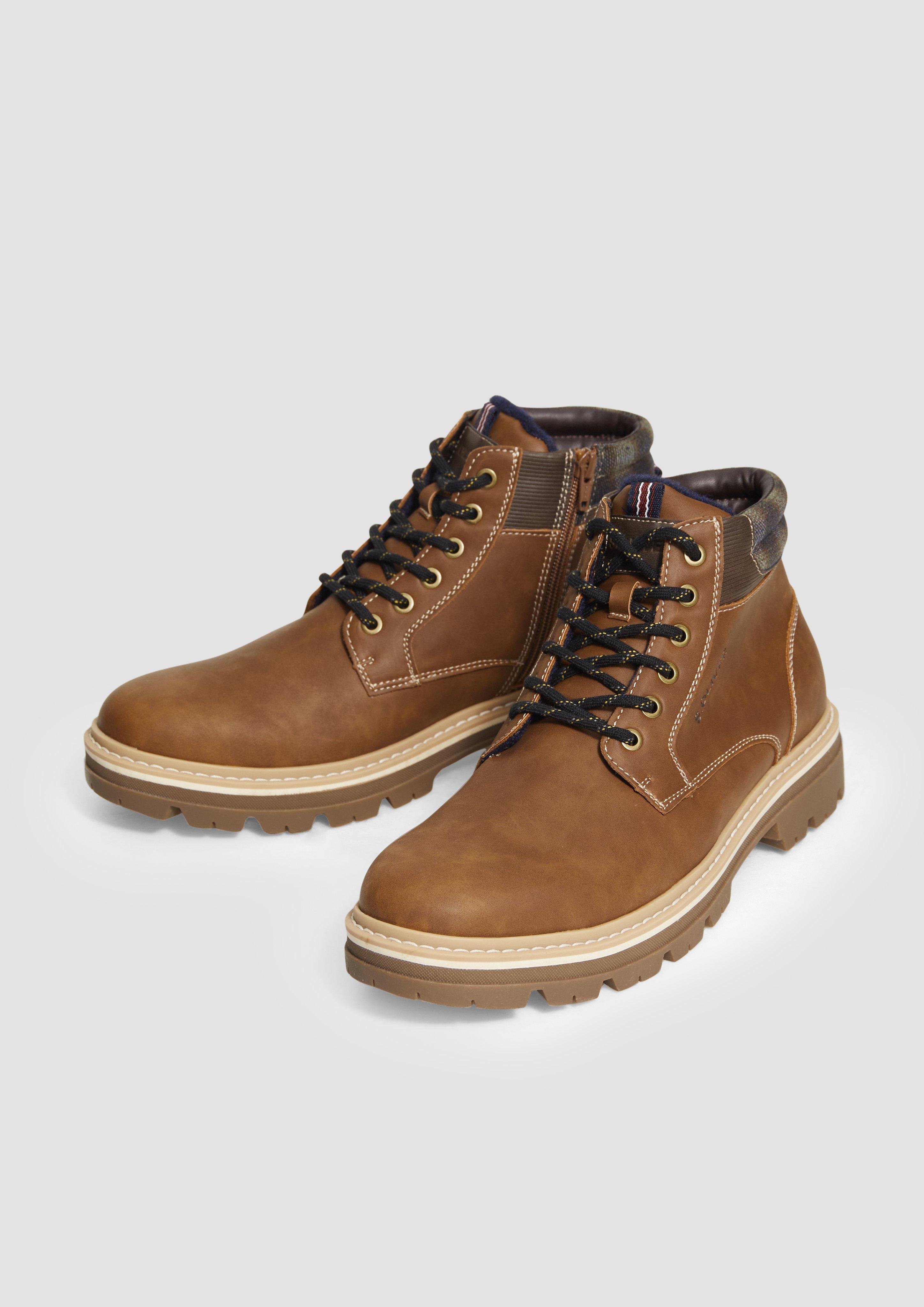 Čižmy in 305 & 348