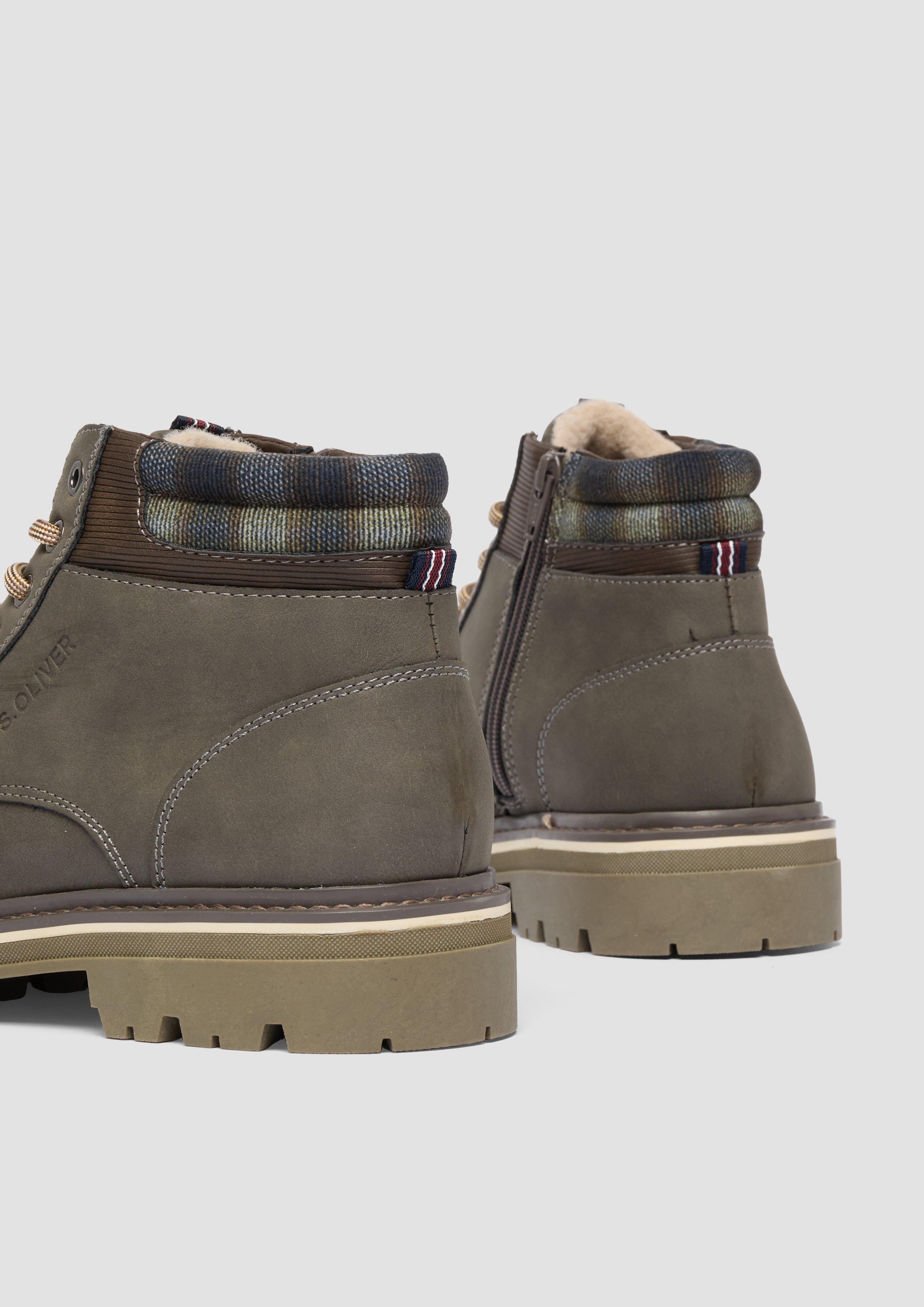 Čižmy in 348 & 305