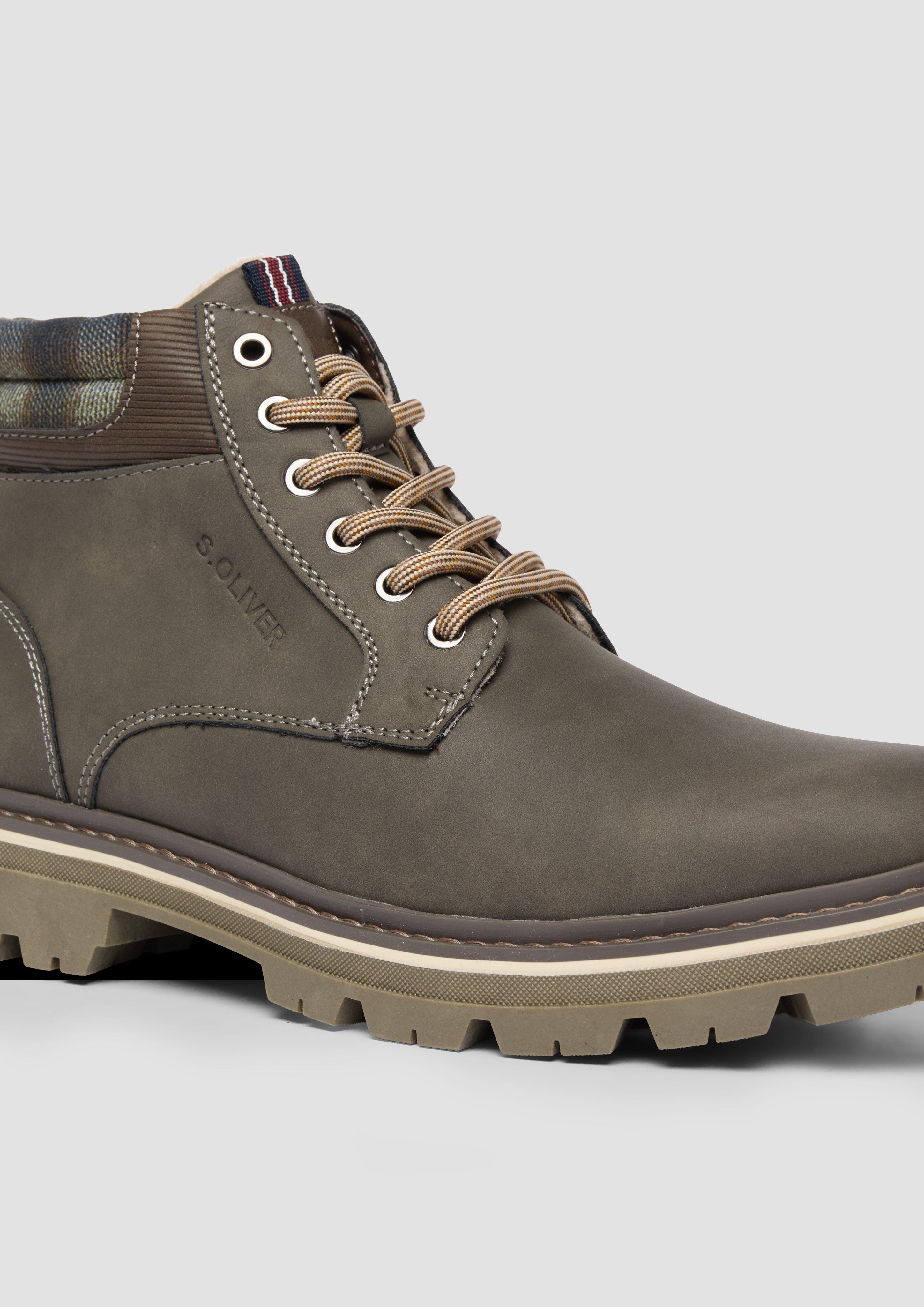 Čižmy in 348 & 305