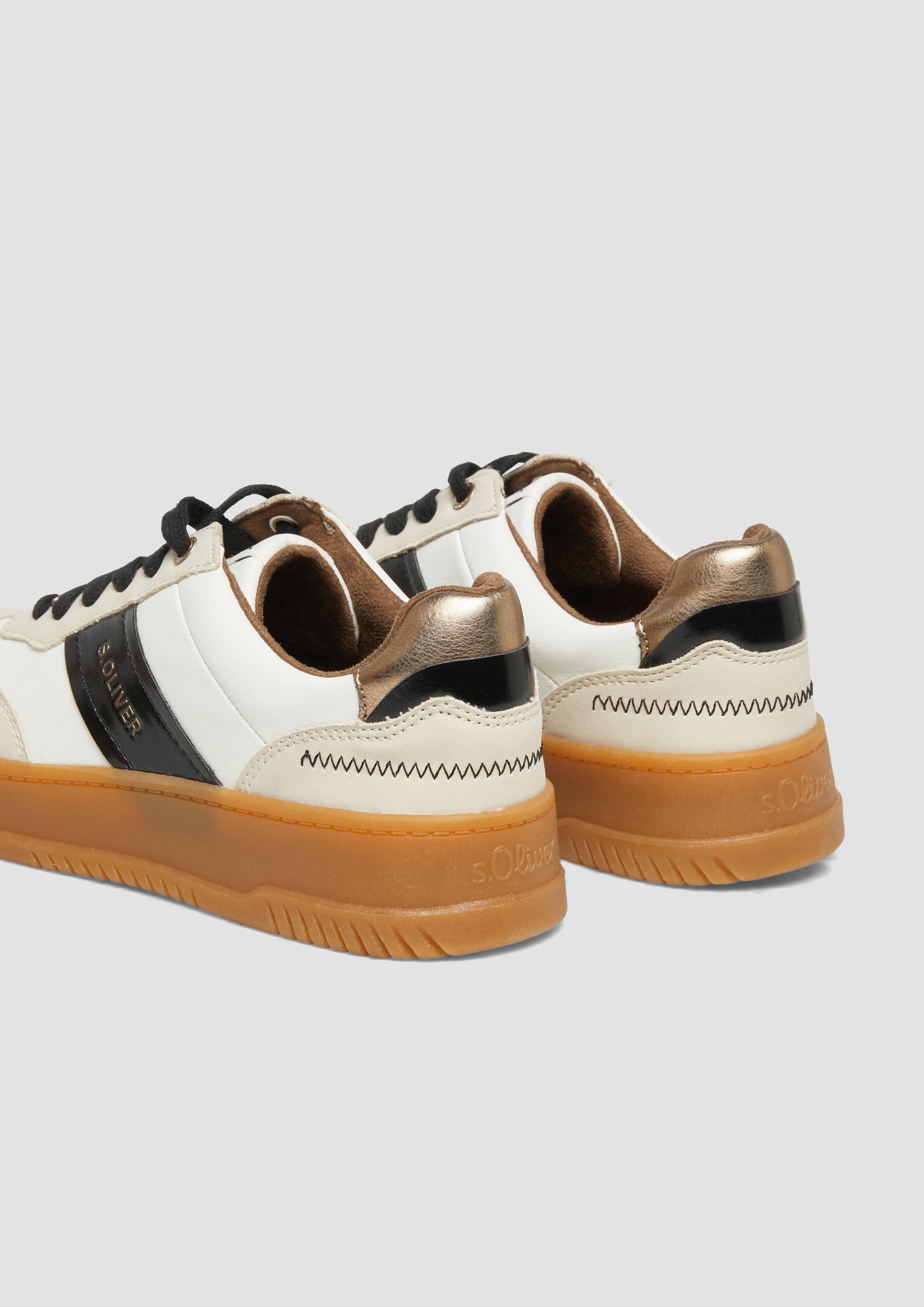 Veterschoenen in 410, 639, 098, 830, 468 & 01A