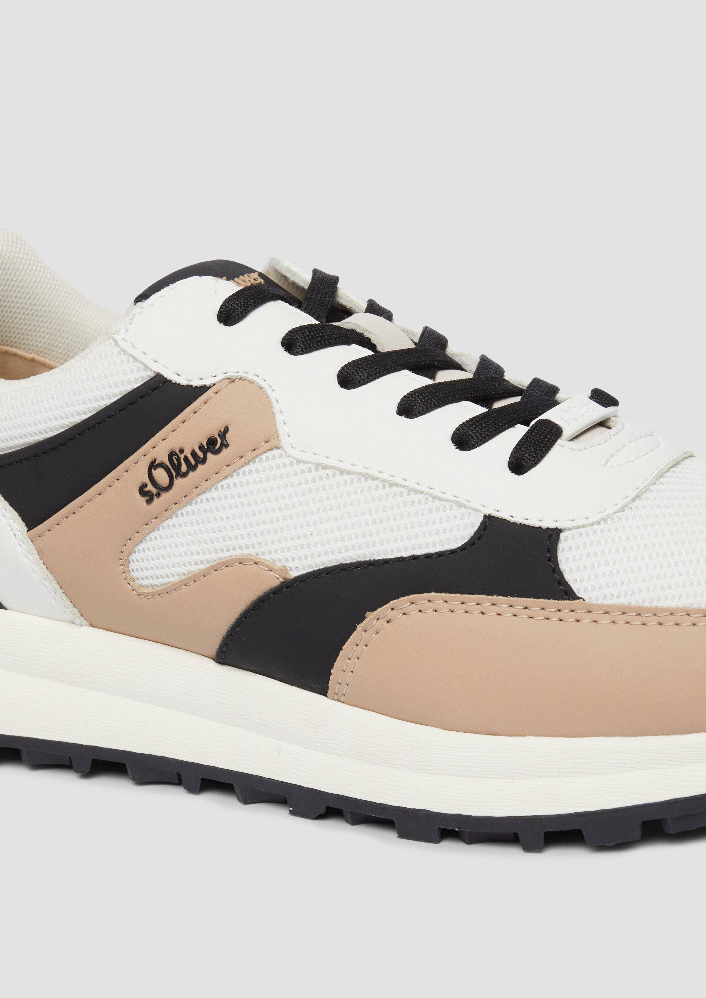 Schnürer in 098, 001, 042, 908, 803 & 193