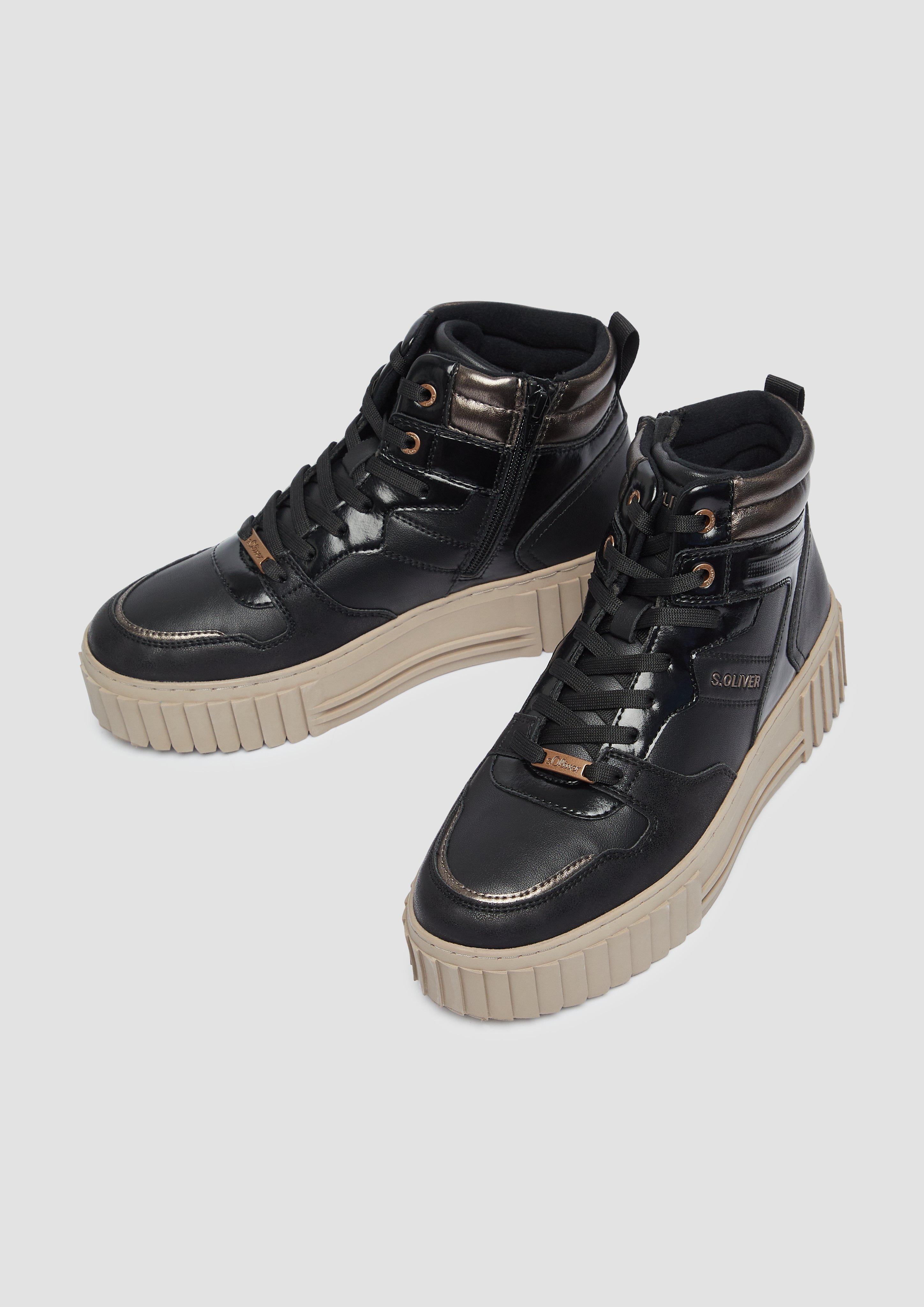 Sneaker im Fabricmix