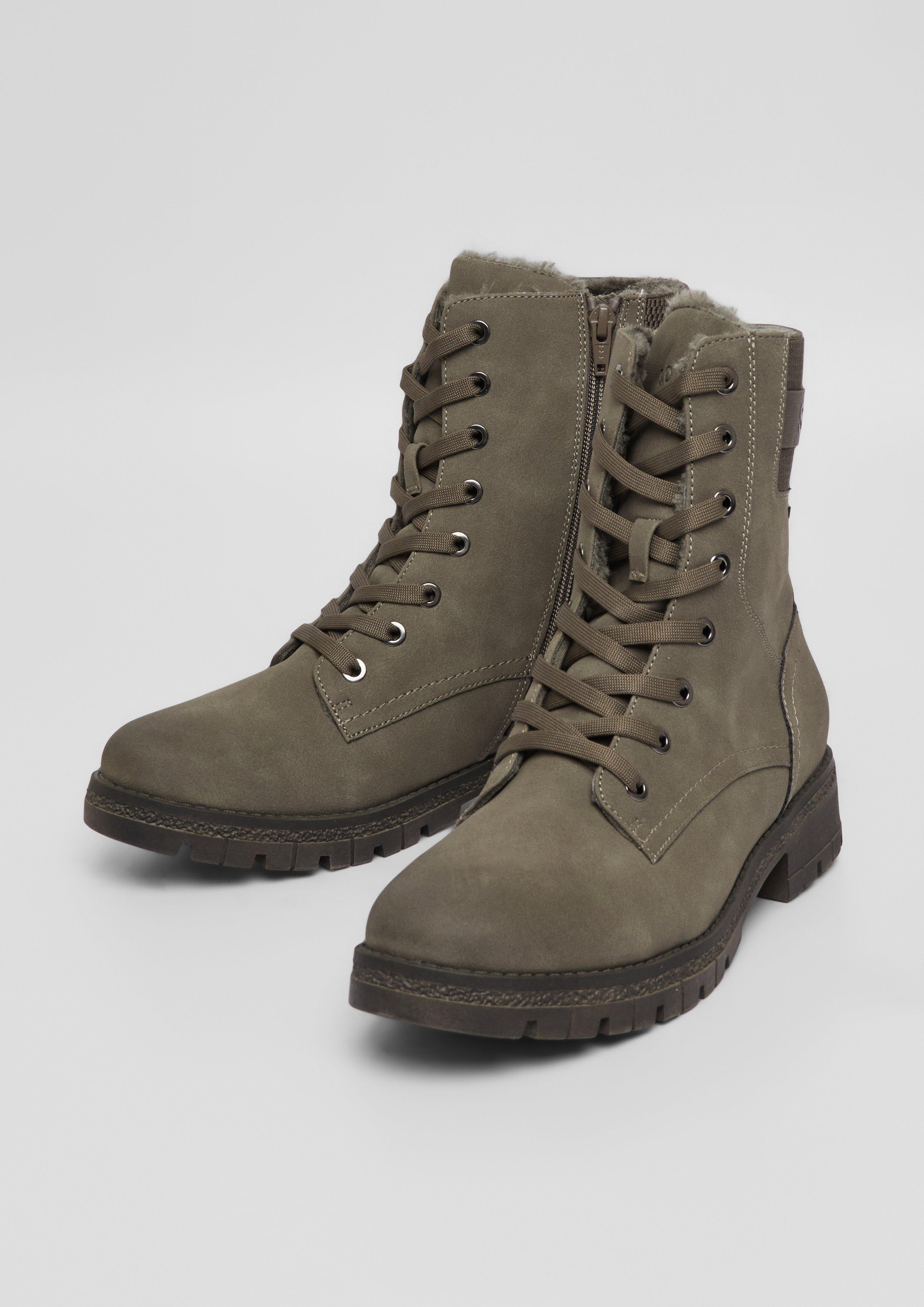 Topánky in 216, 001 & 227