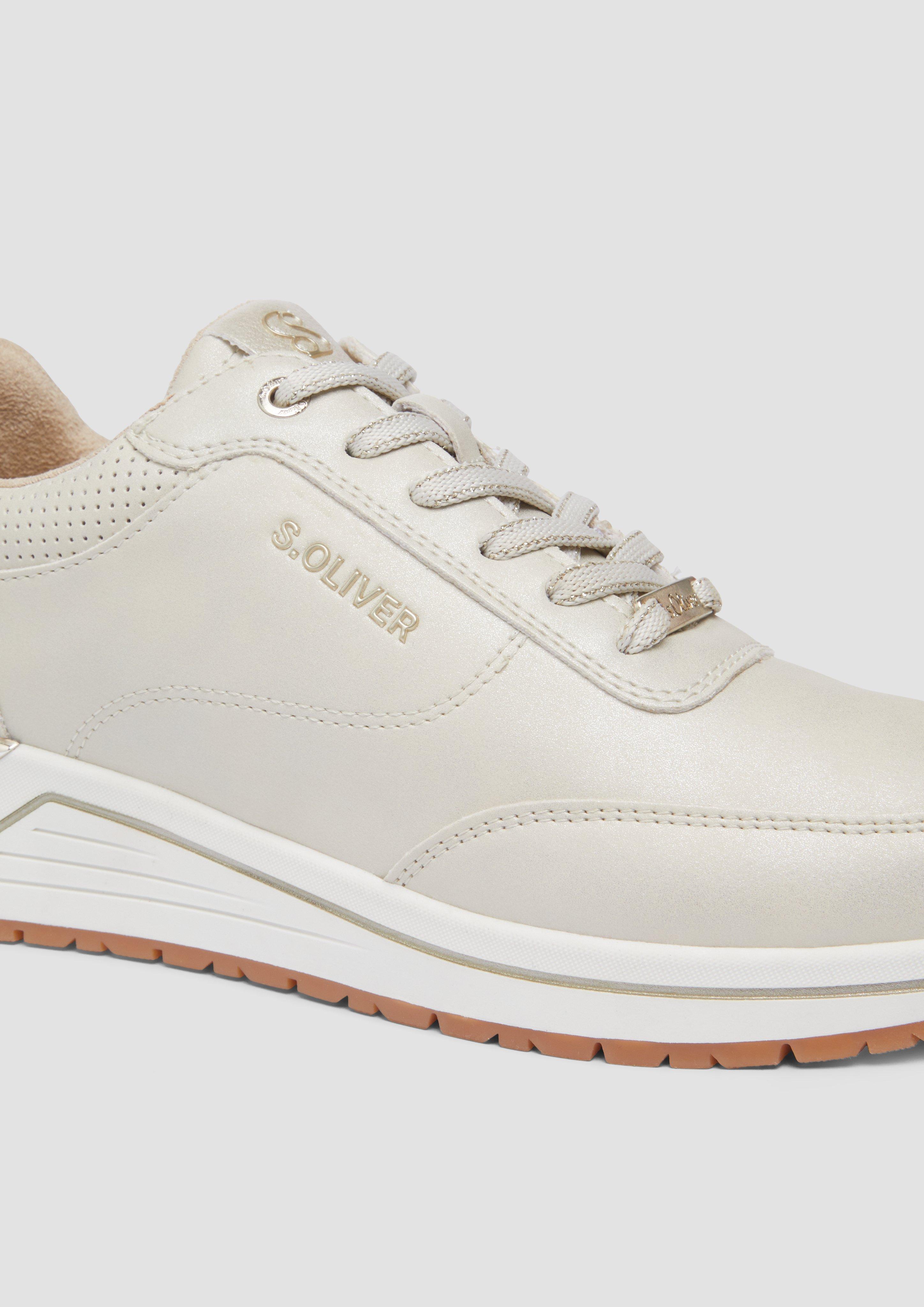 Cipele na vezanje in 403