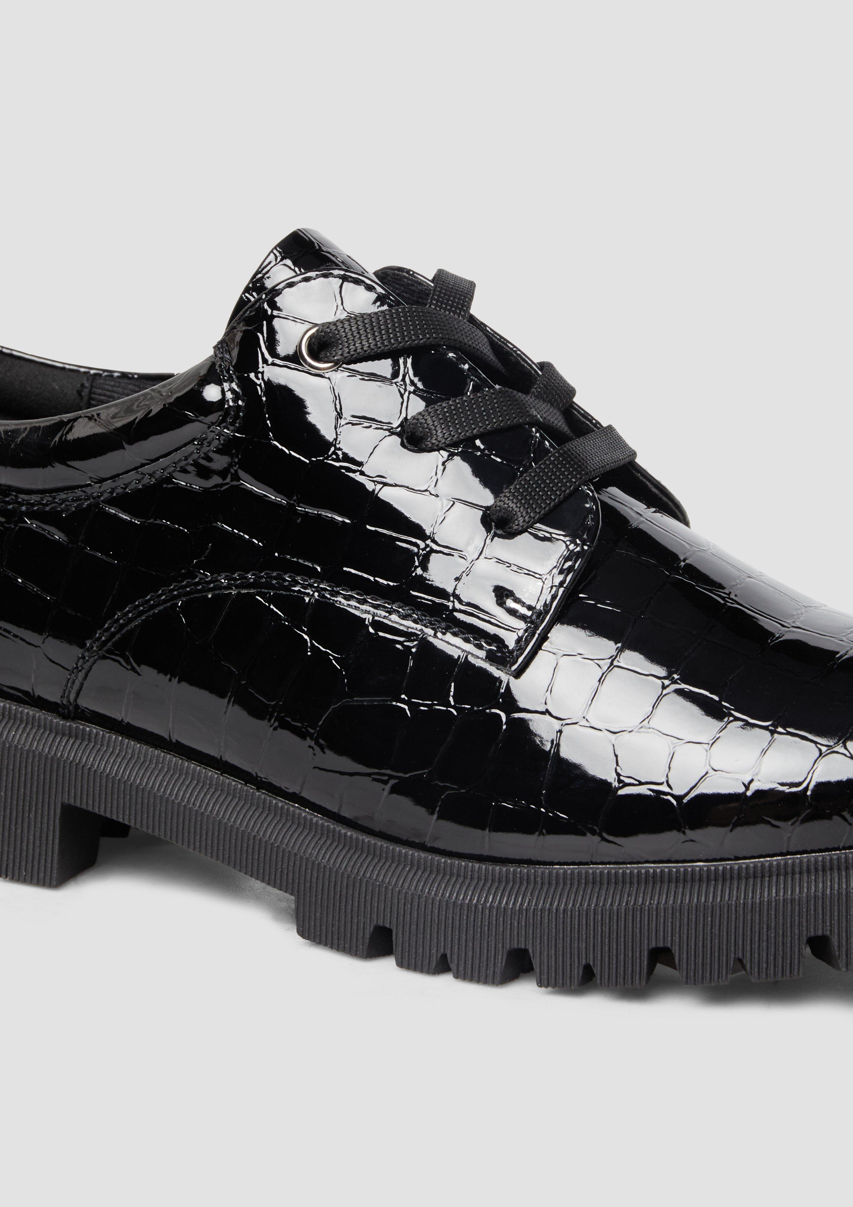 Schnürer in 096 & 001