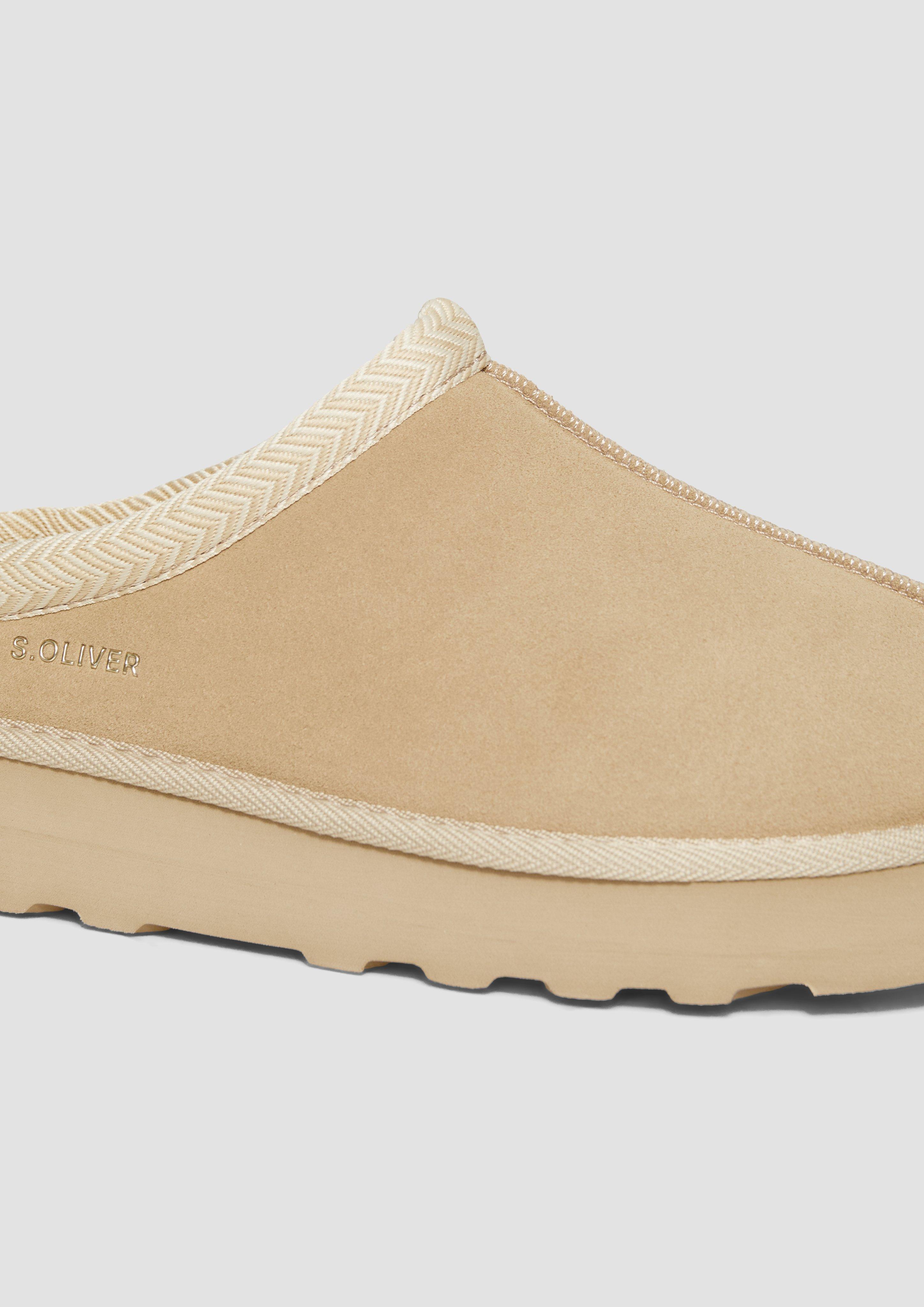 Šľapky in 400, 710, 216, 345, 907, 001 & 3A5