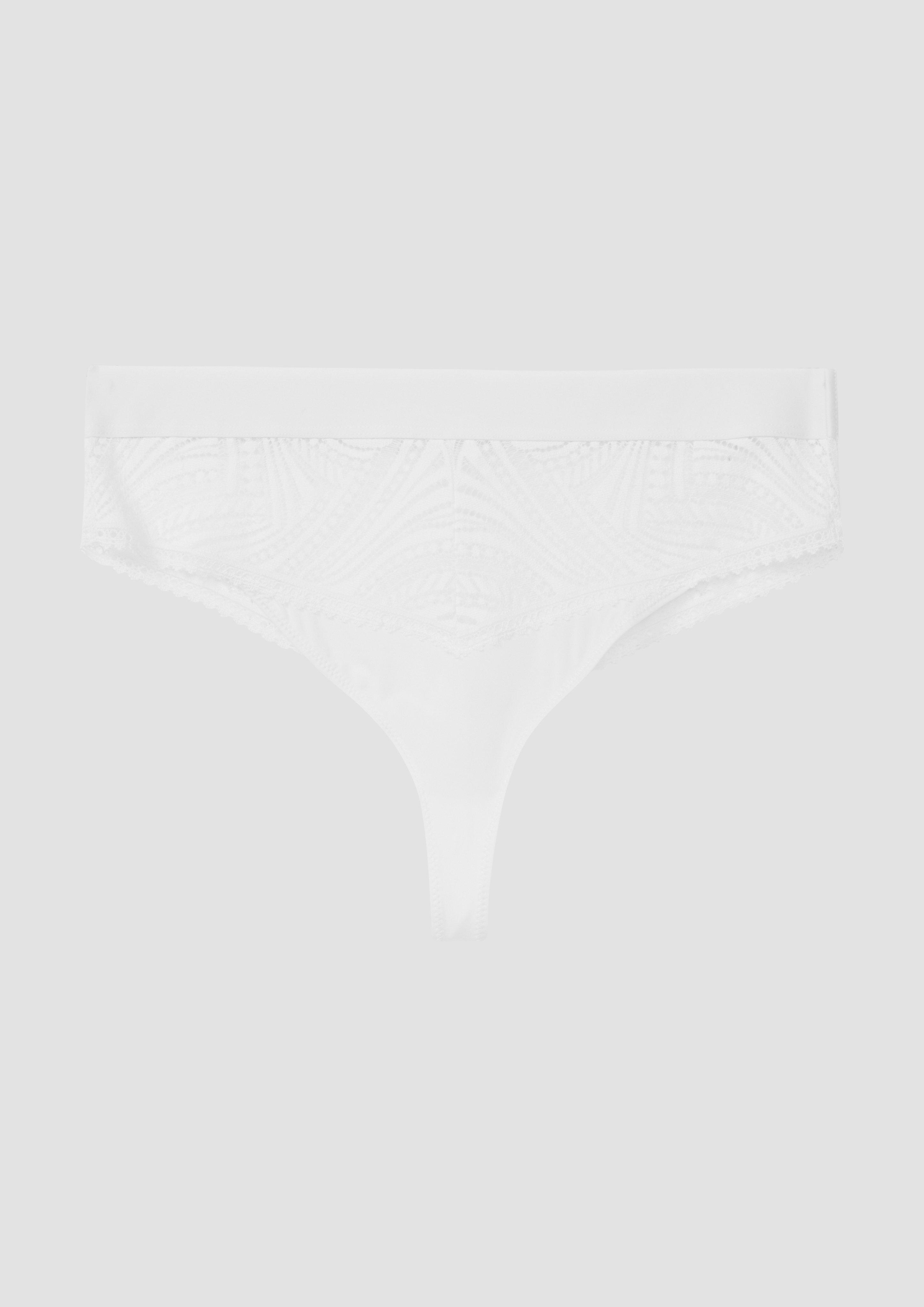Thumbnail - String