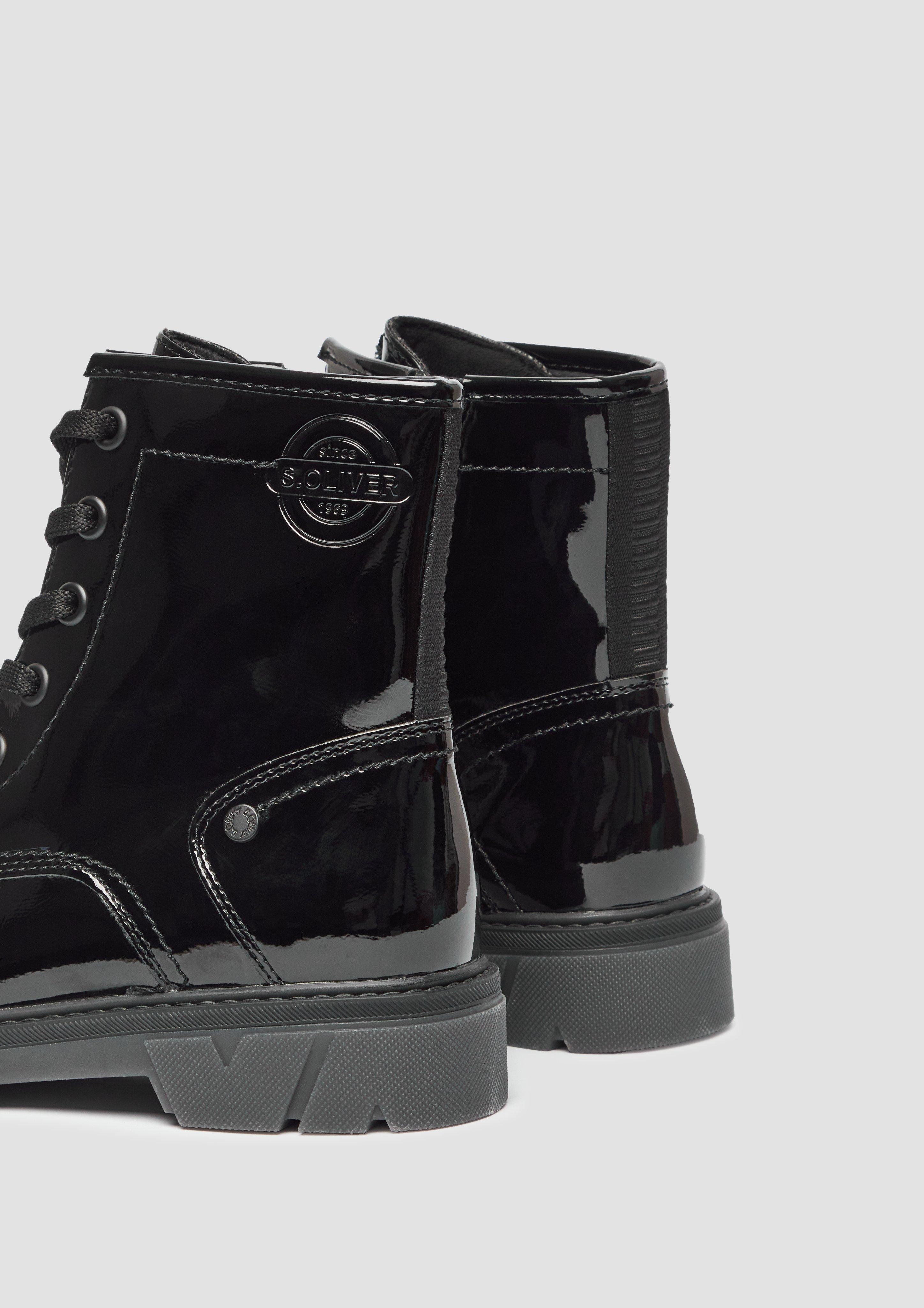 Stiefel in 018, 900, 022, 001 & 549