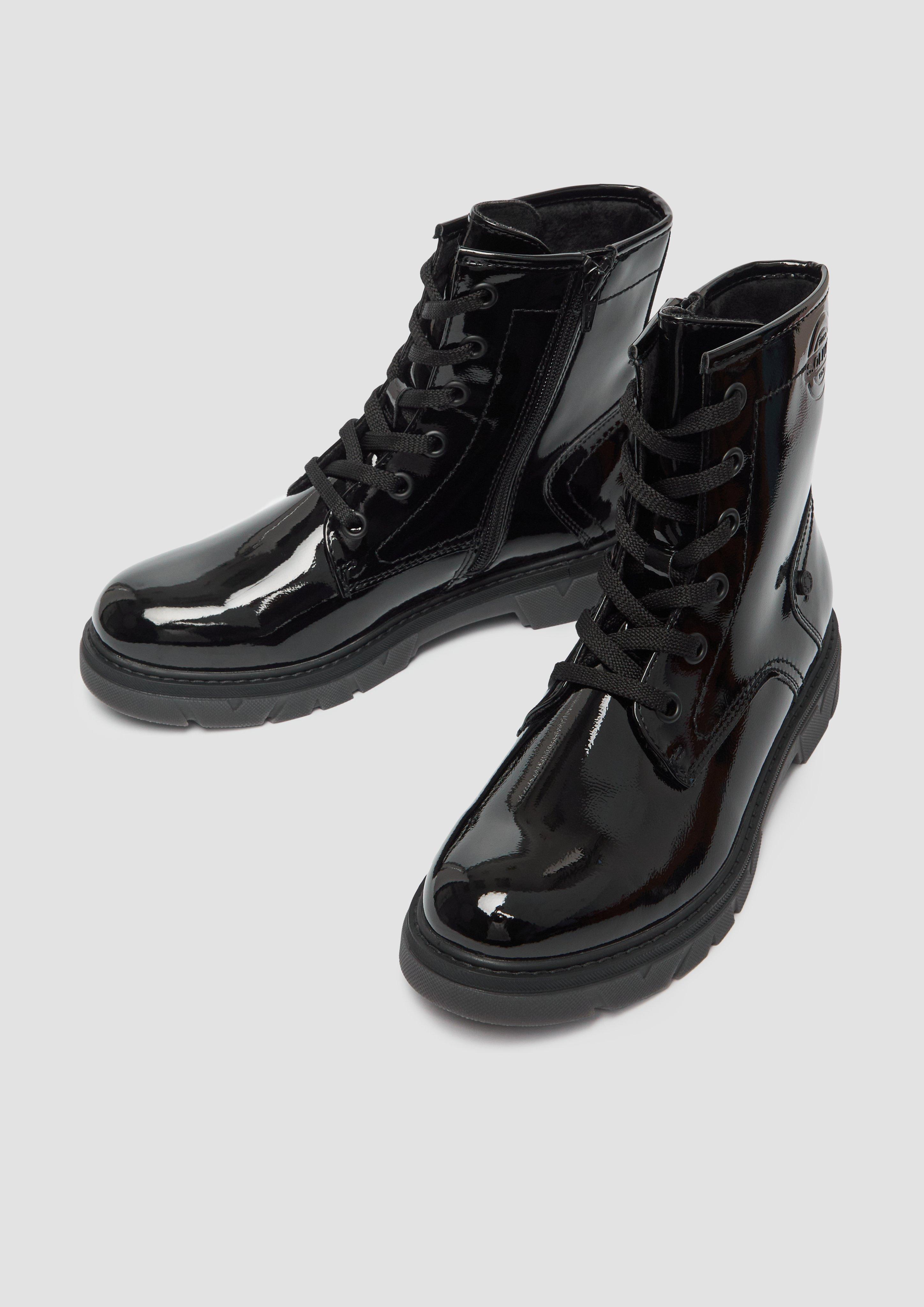 Stiefel in 018, 900, 022, 001 & 549