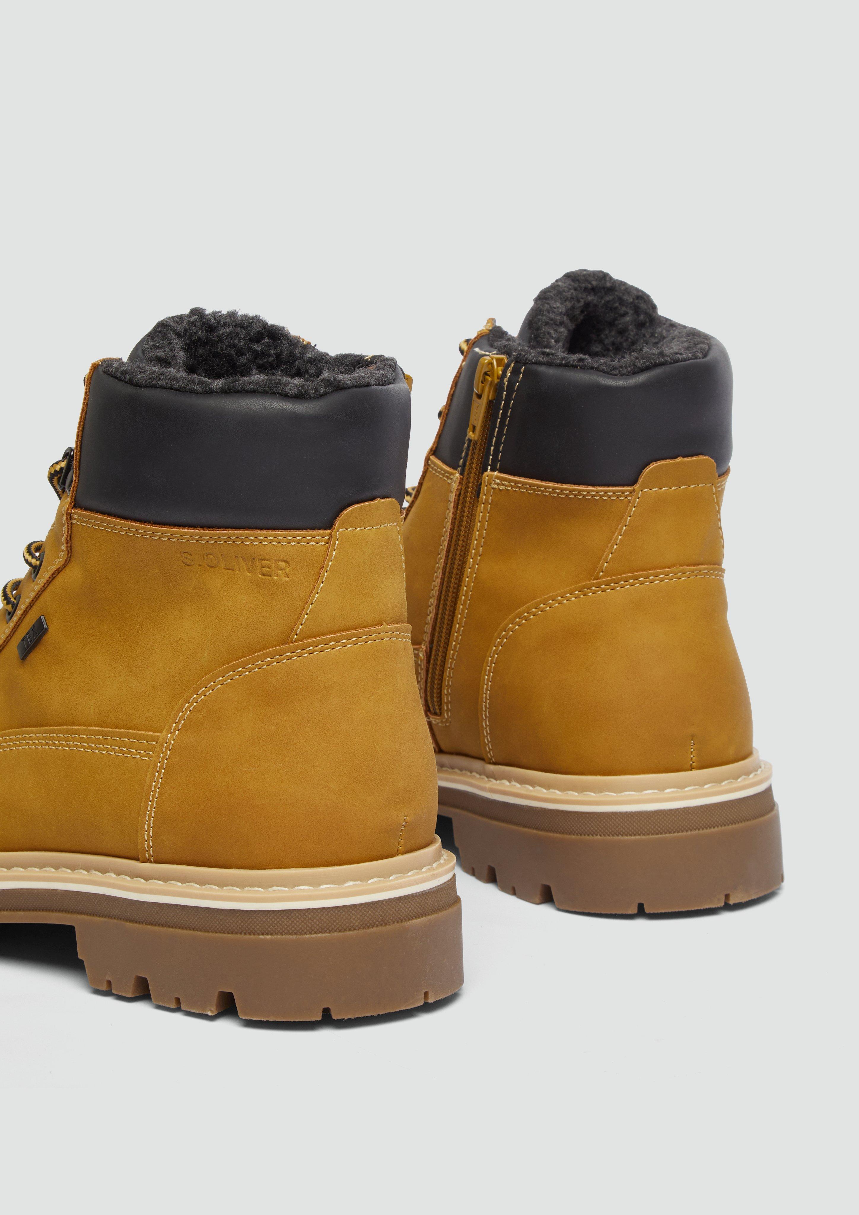 Laarzen in 660, 300 & 235