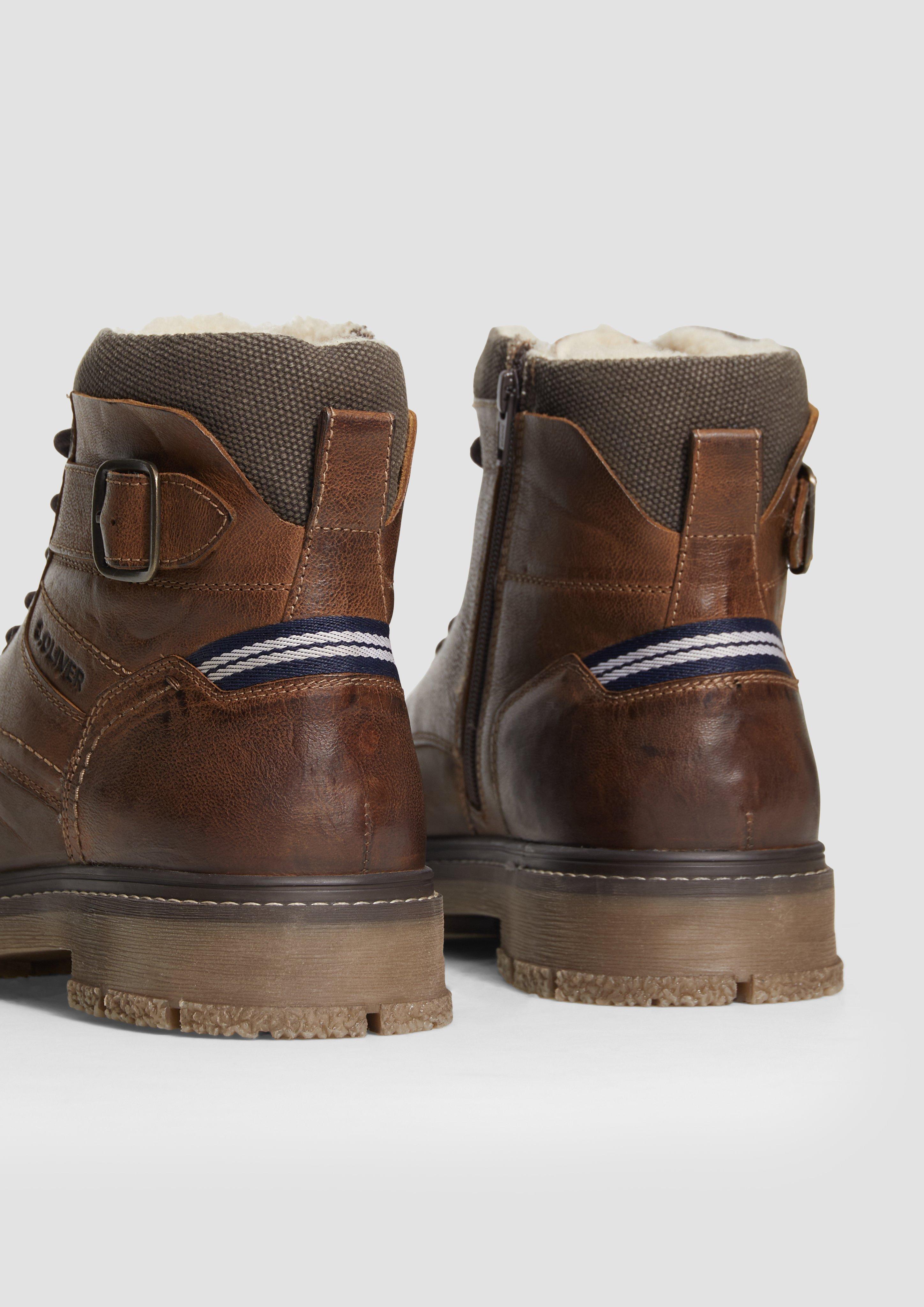 Čižmy in 305 & 001