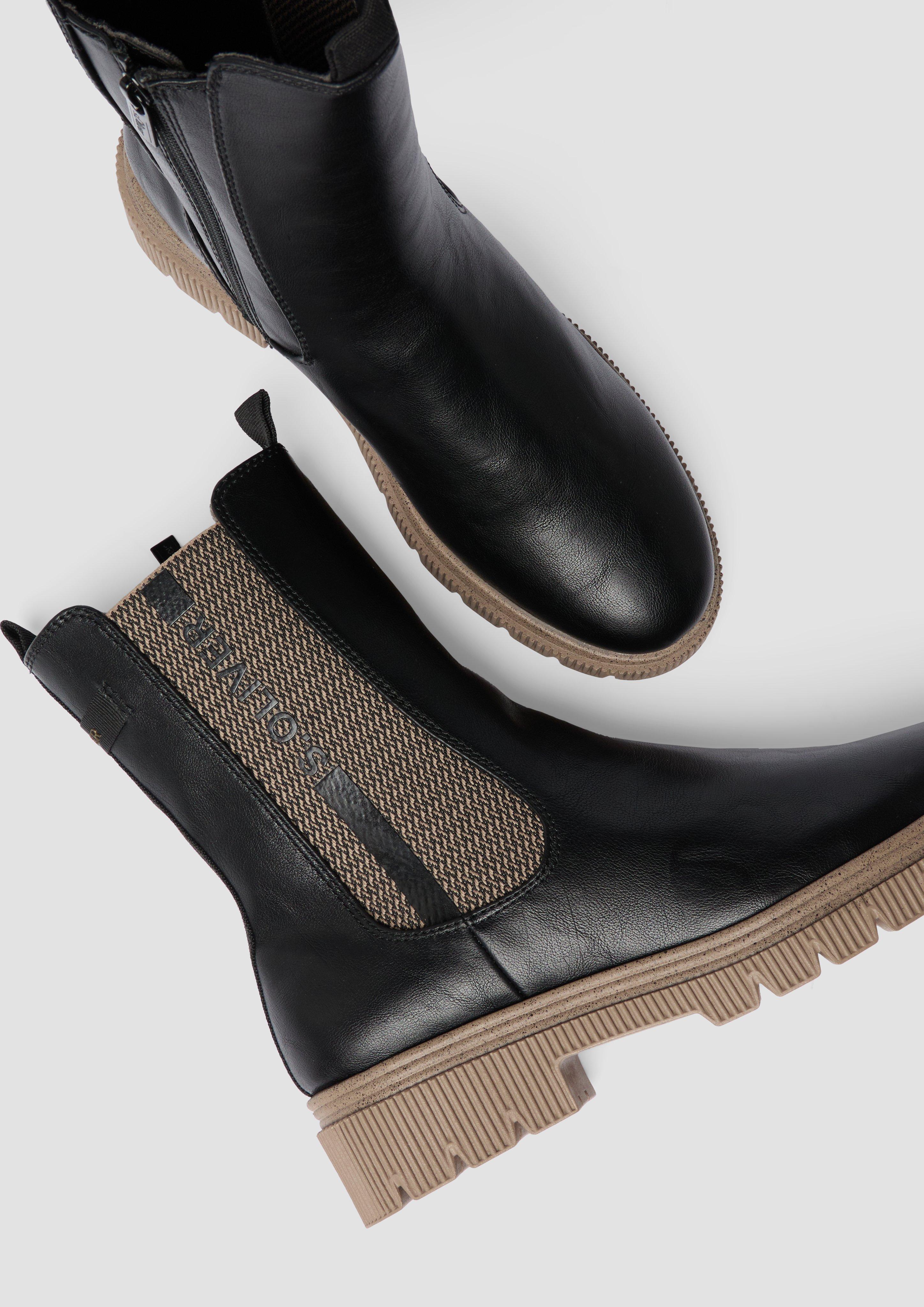 Laarzen in 001 & 440