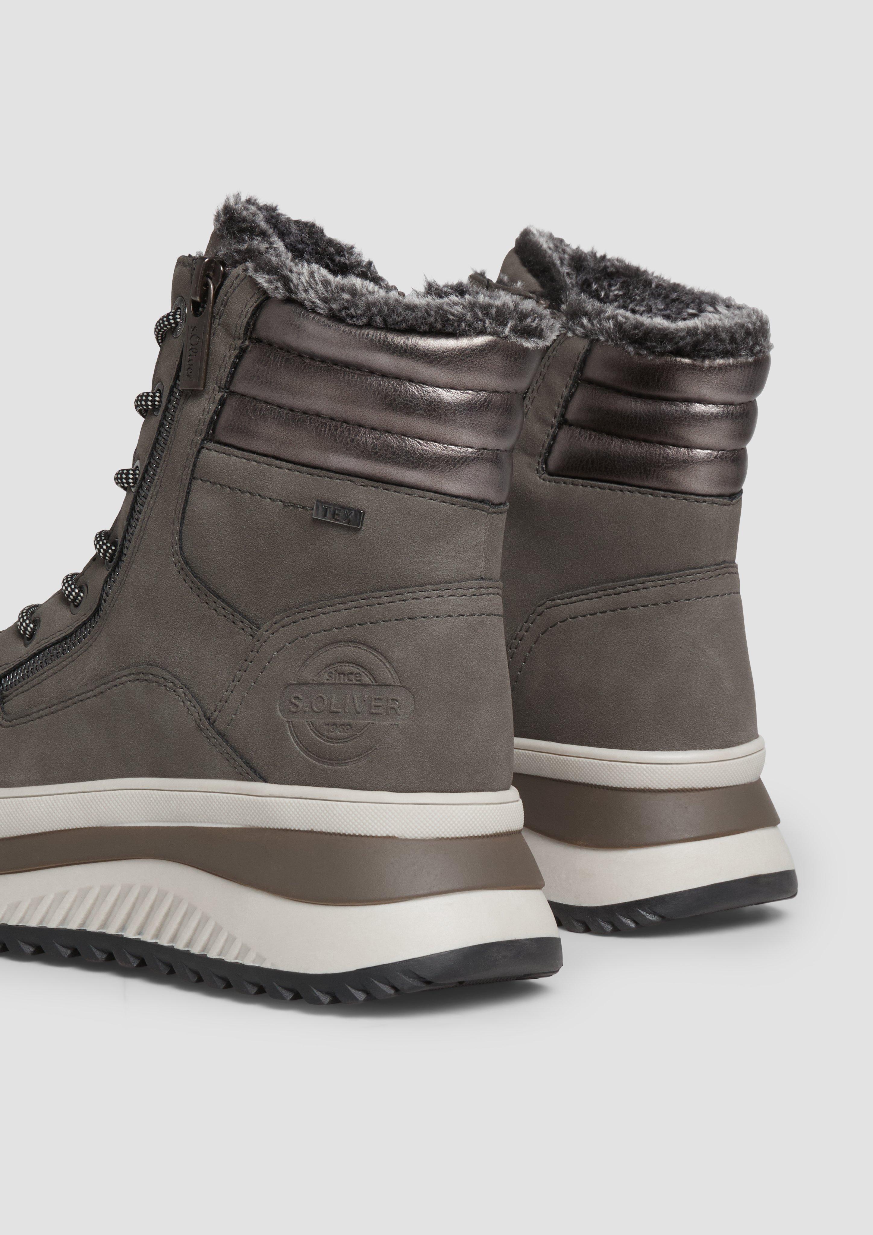 Stiefel in 235, 341 & 001