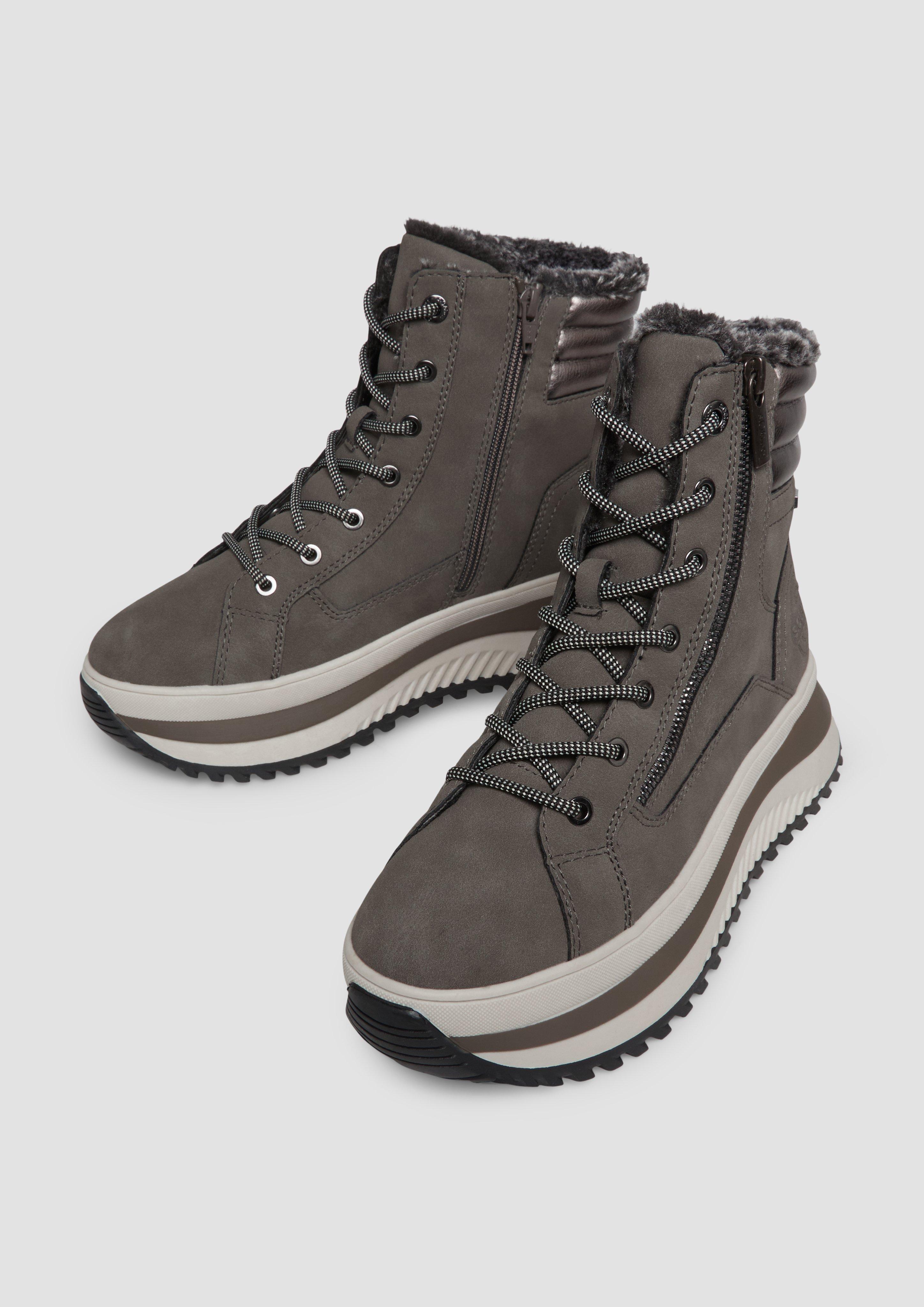 Stiefel in 235, 341 & 001