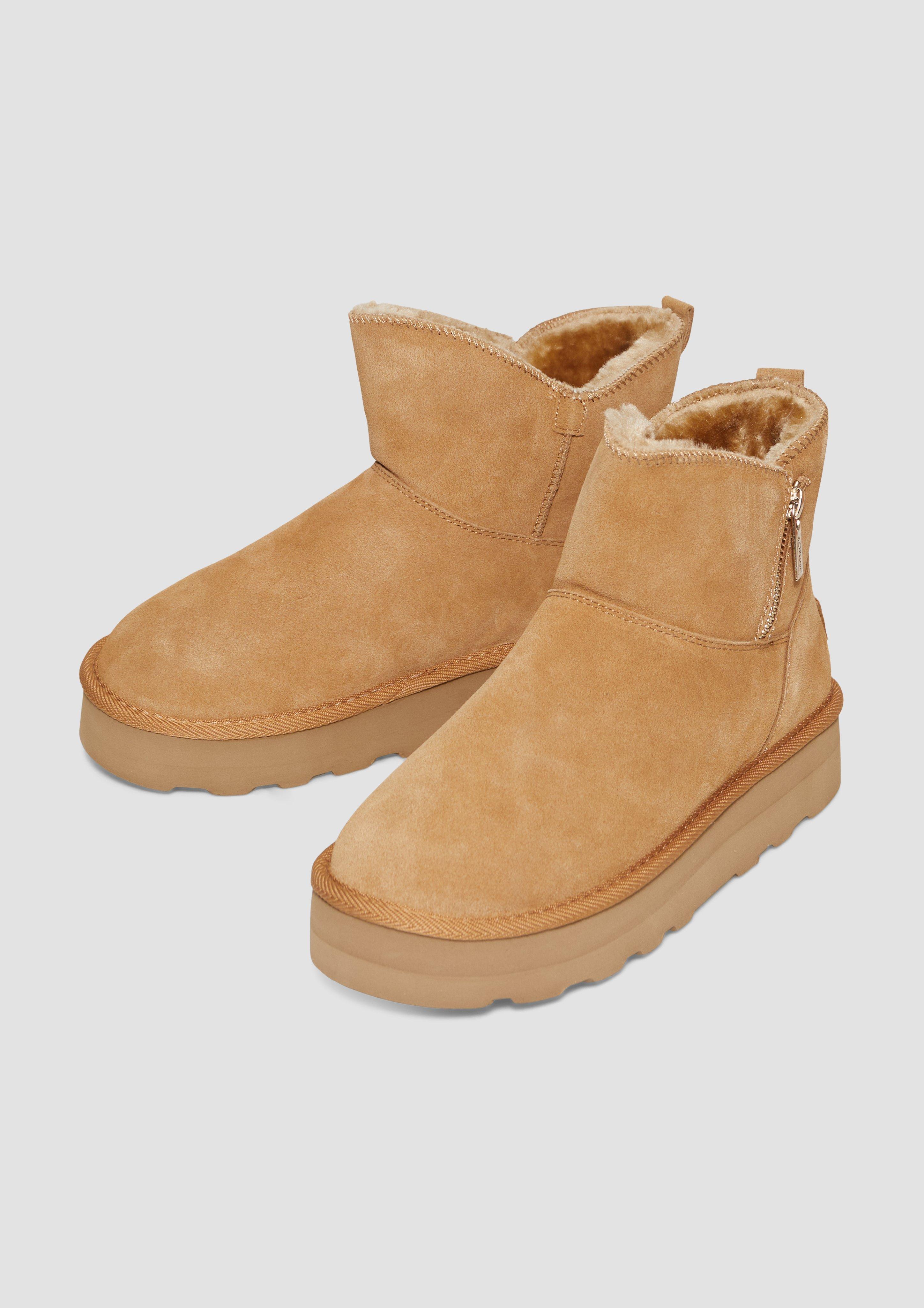 Čižmy in 305, 001 & 216